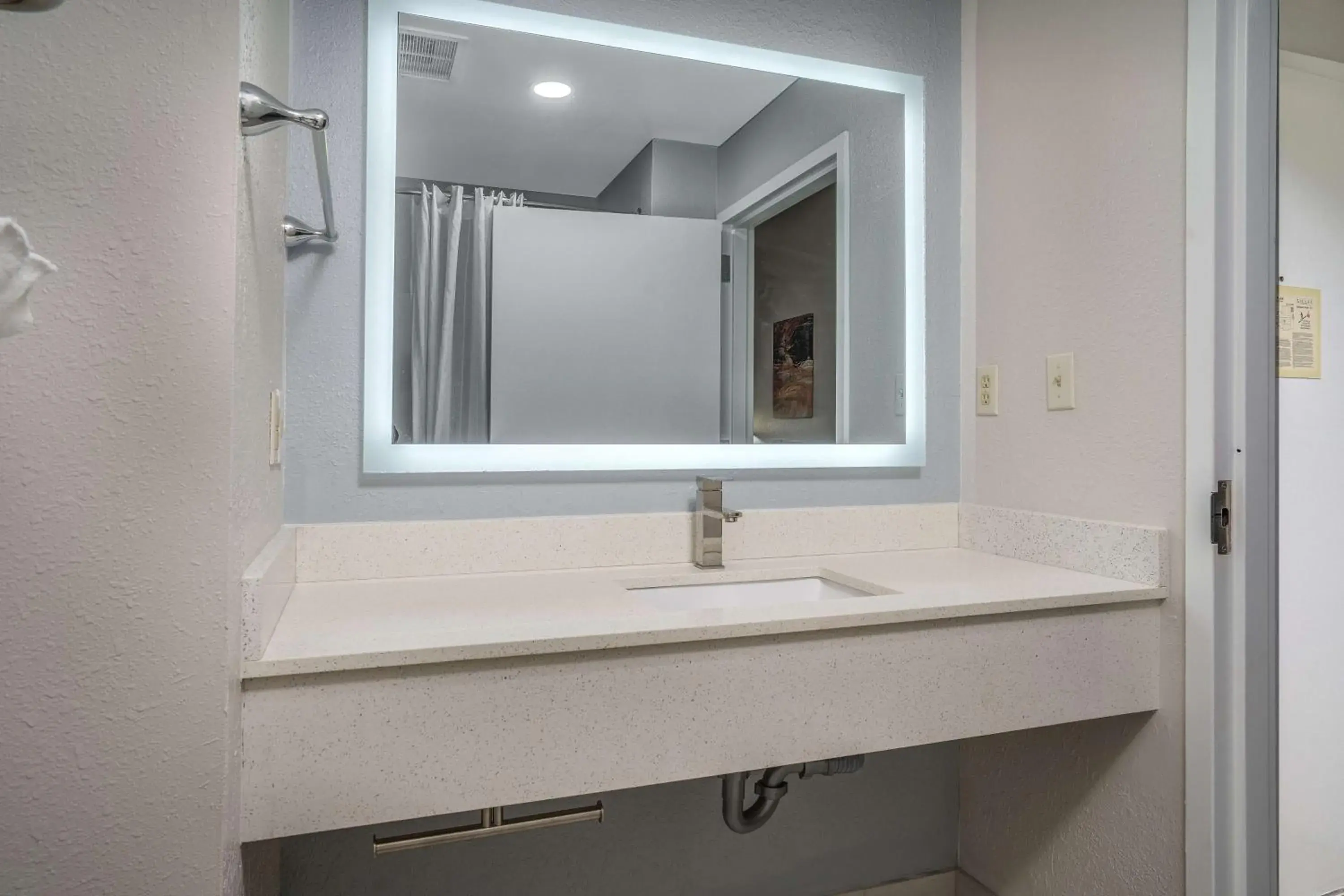 Bathroom in Best Western Plus Swansboro Emerald Isle Bathroom in Best Western Plus Swansboro Emerald Isle