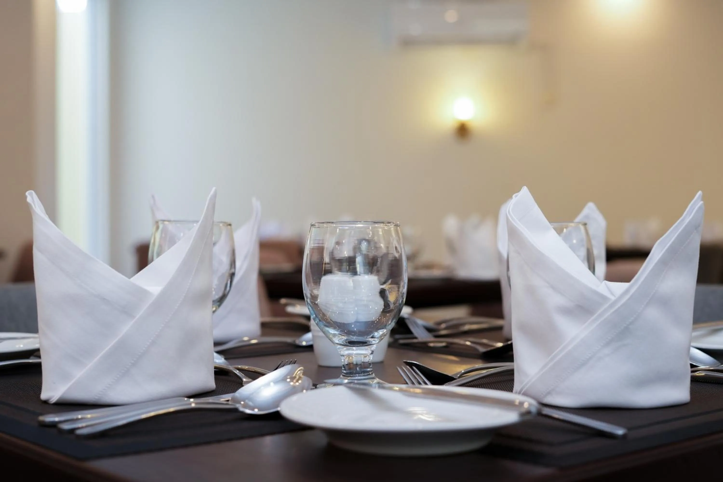 Restaurant/places to eat in Avari Xpress Skardu