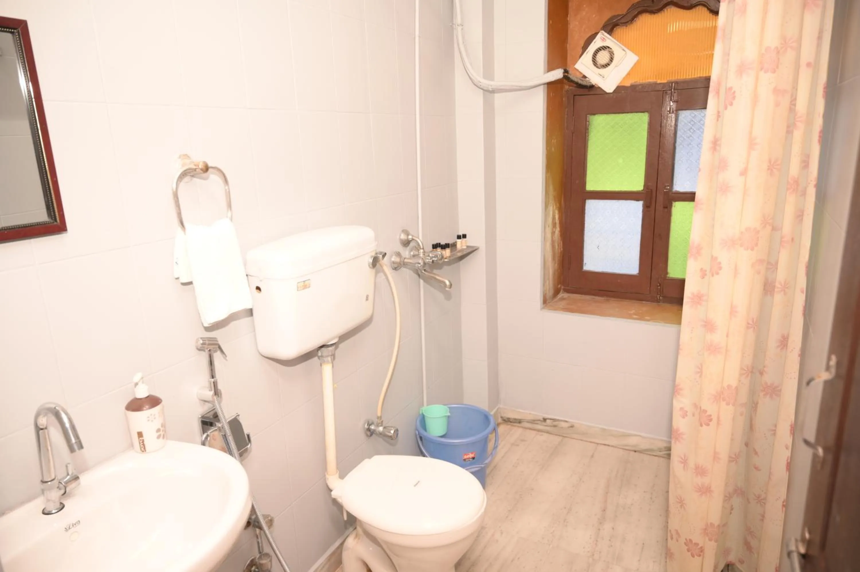 Shower in Hostel Vostel