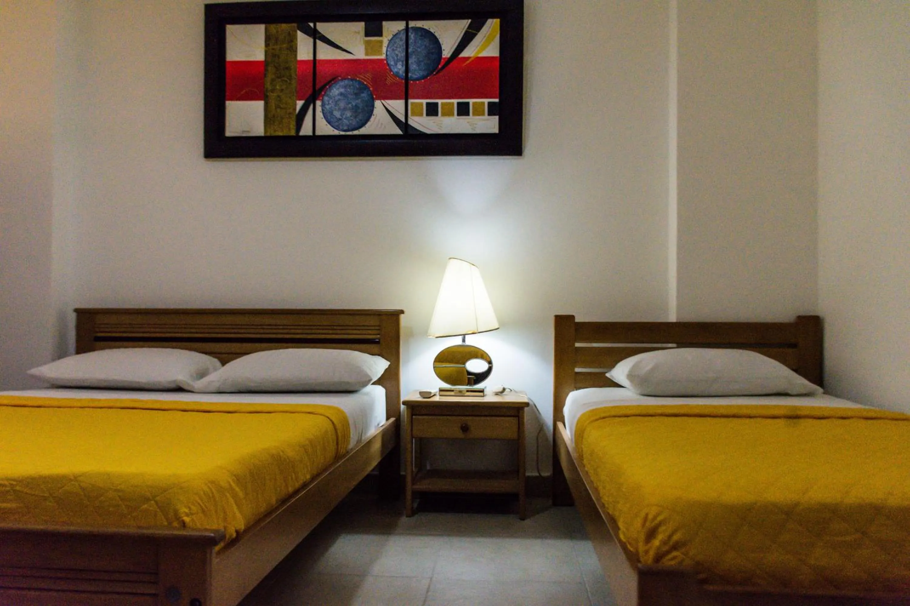 Photo of the whole room, Bed in Caribbean Island Hotel piso 1