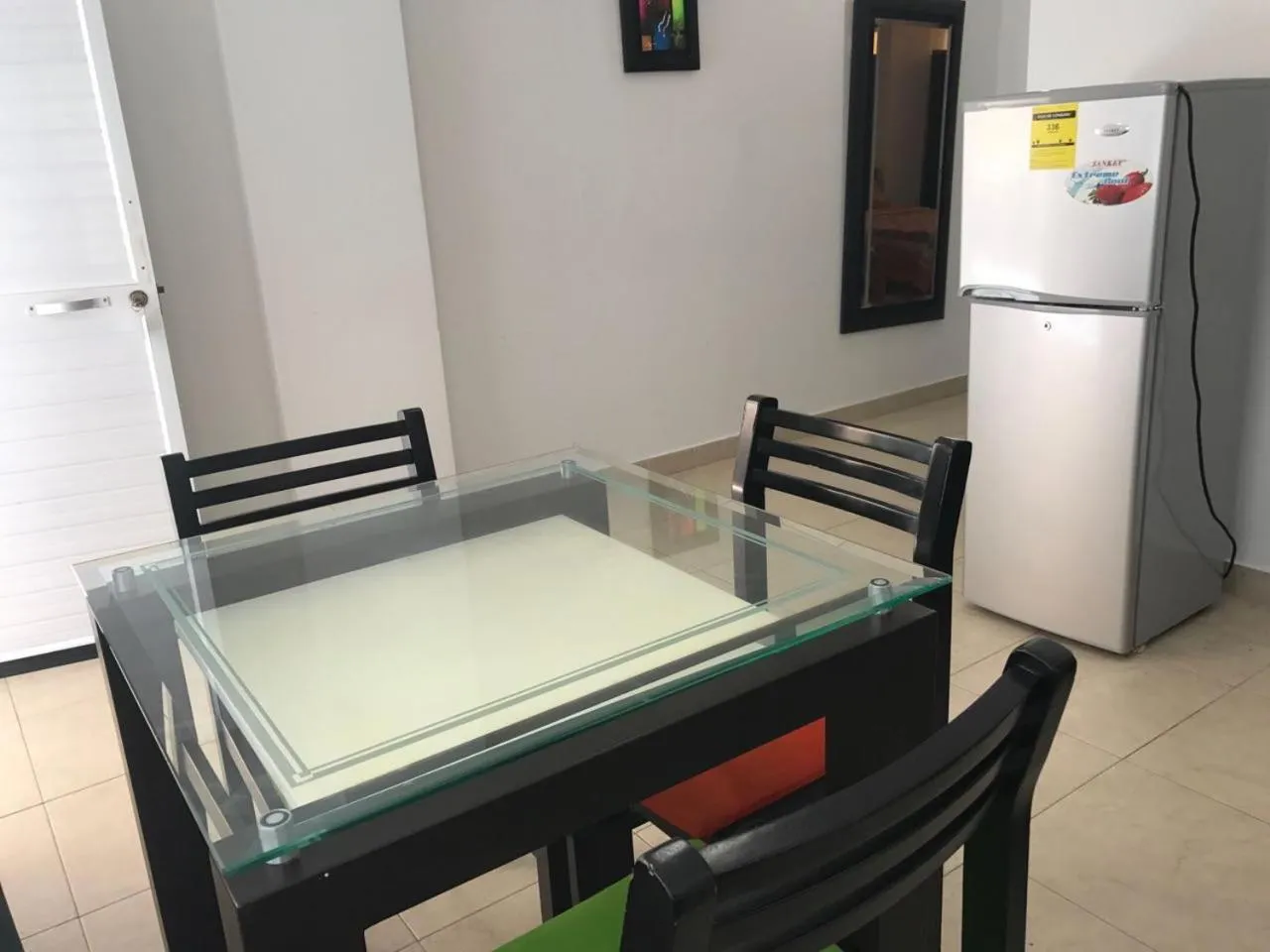 Dining area in Caribbean Island Hotel piso 1