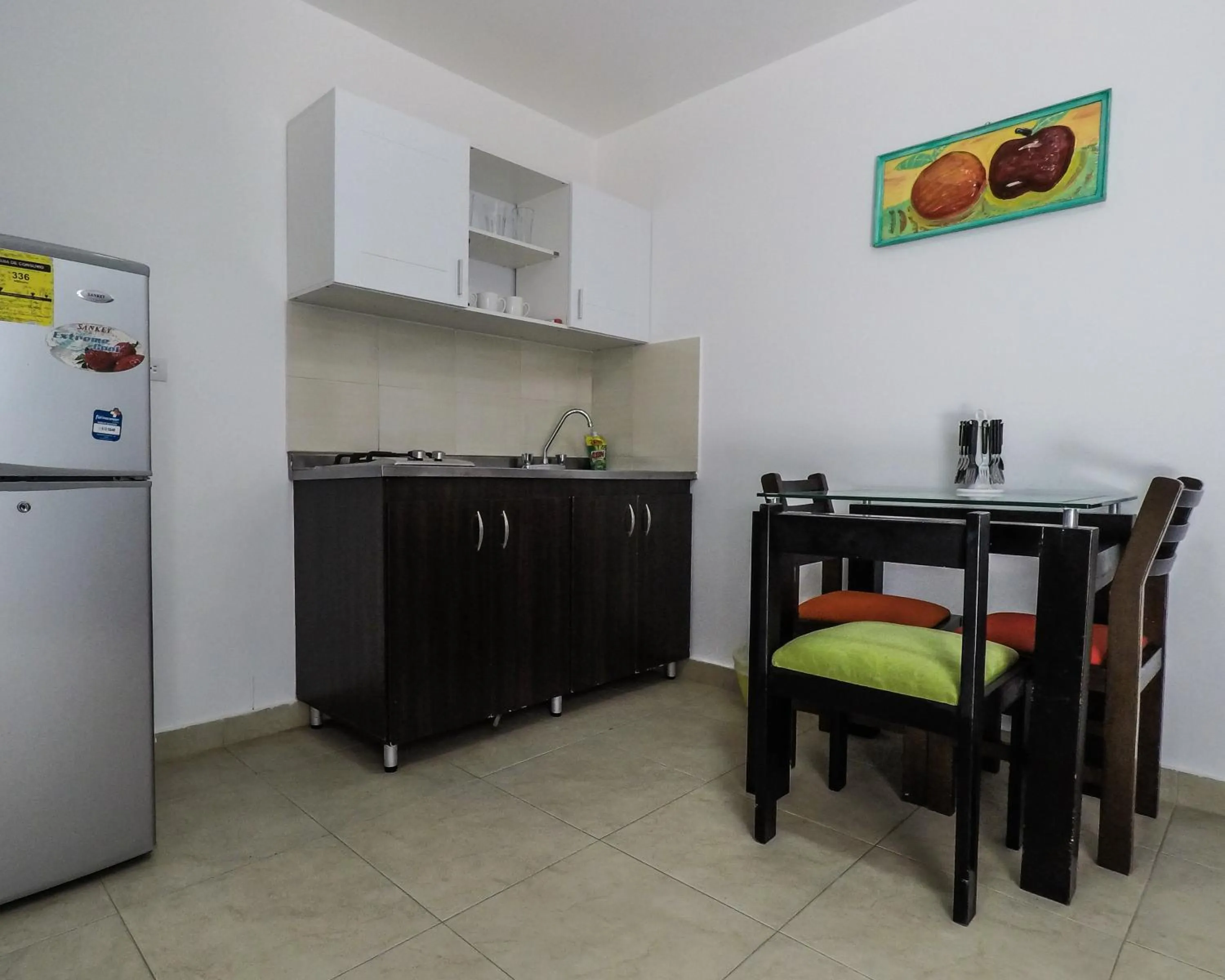 Dining area in Caribbean Island Hotel piso 1