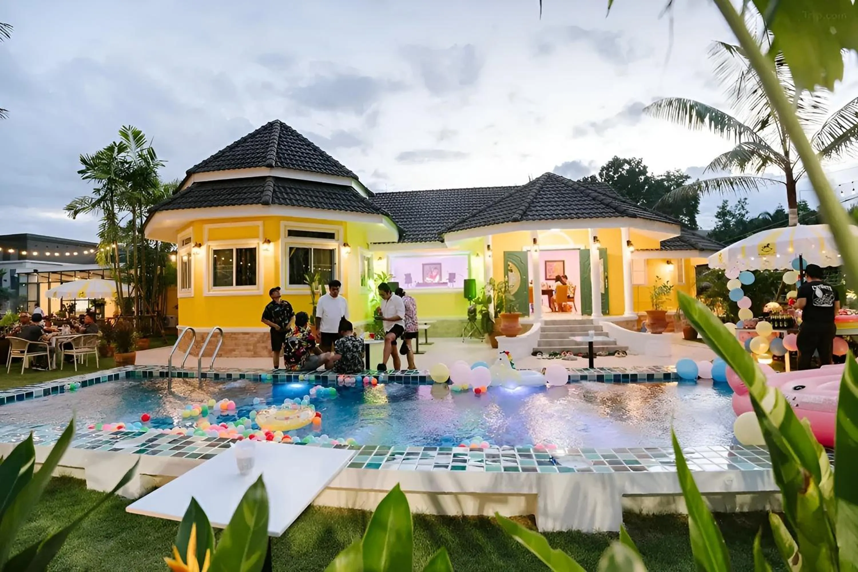 Property building in Villa Cavallo Chiangrai