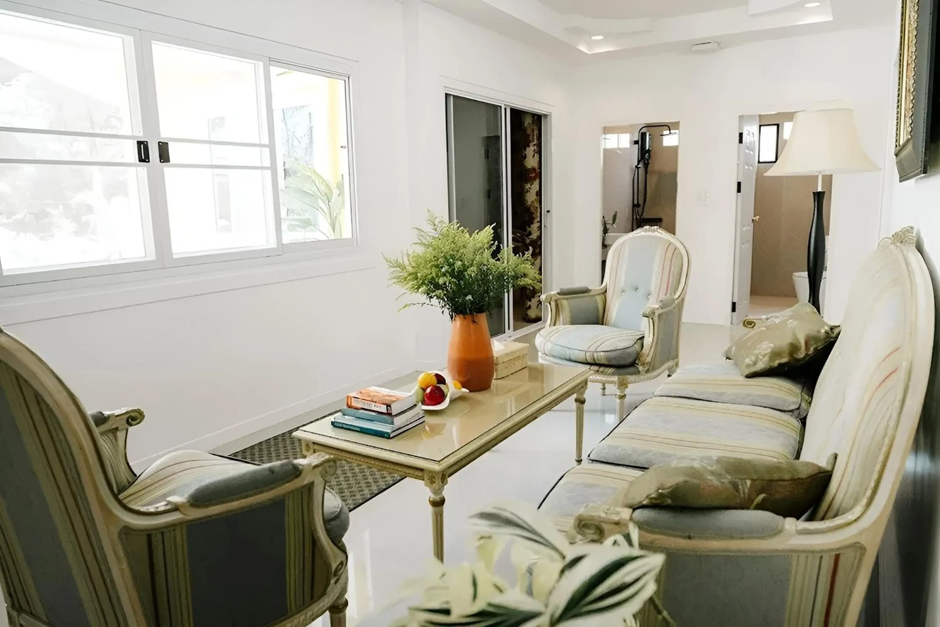 Seating area in Villa Cavallo Chiangrai