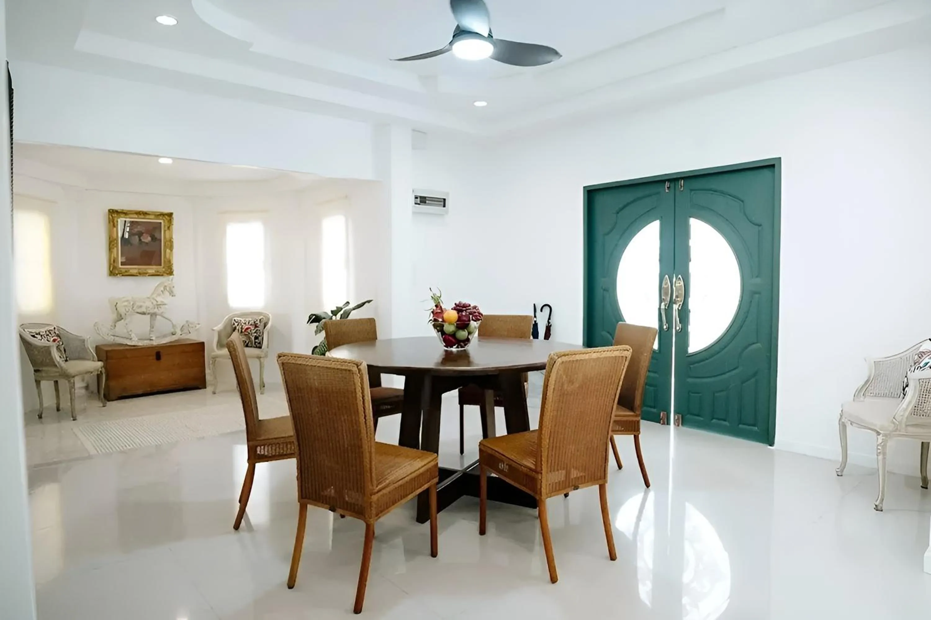 Seating area in Villa Cavallo Chiangrai