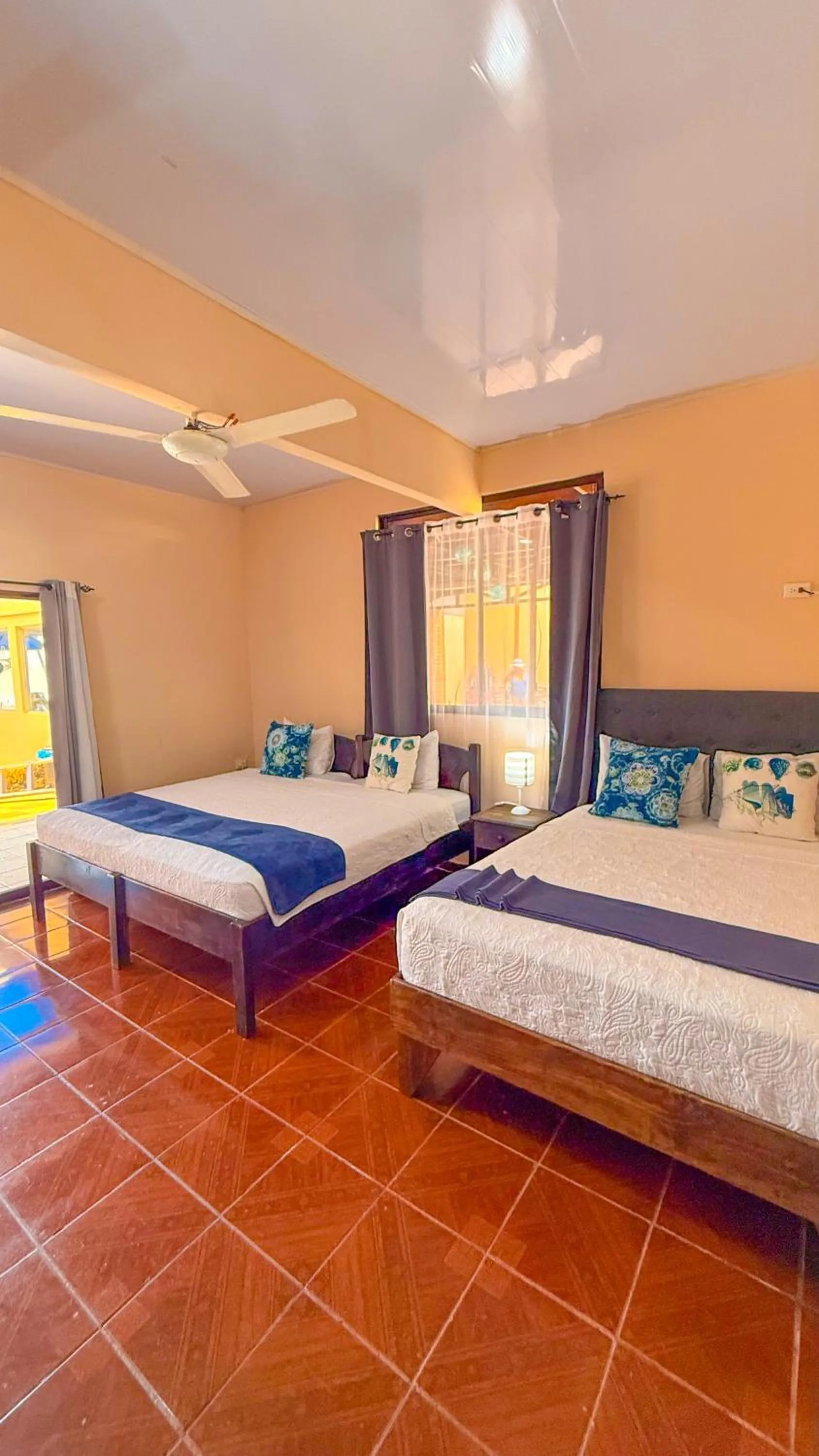 Bed in Hotel Beachfront Vista Hermosa