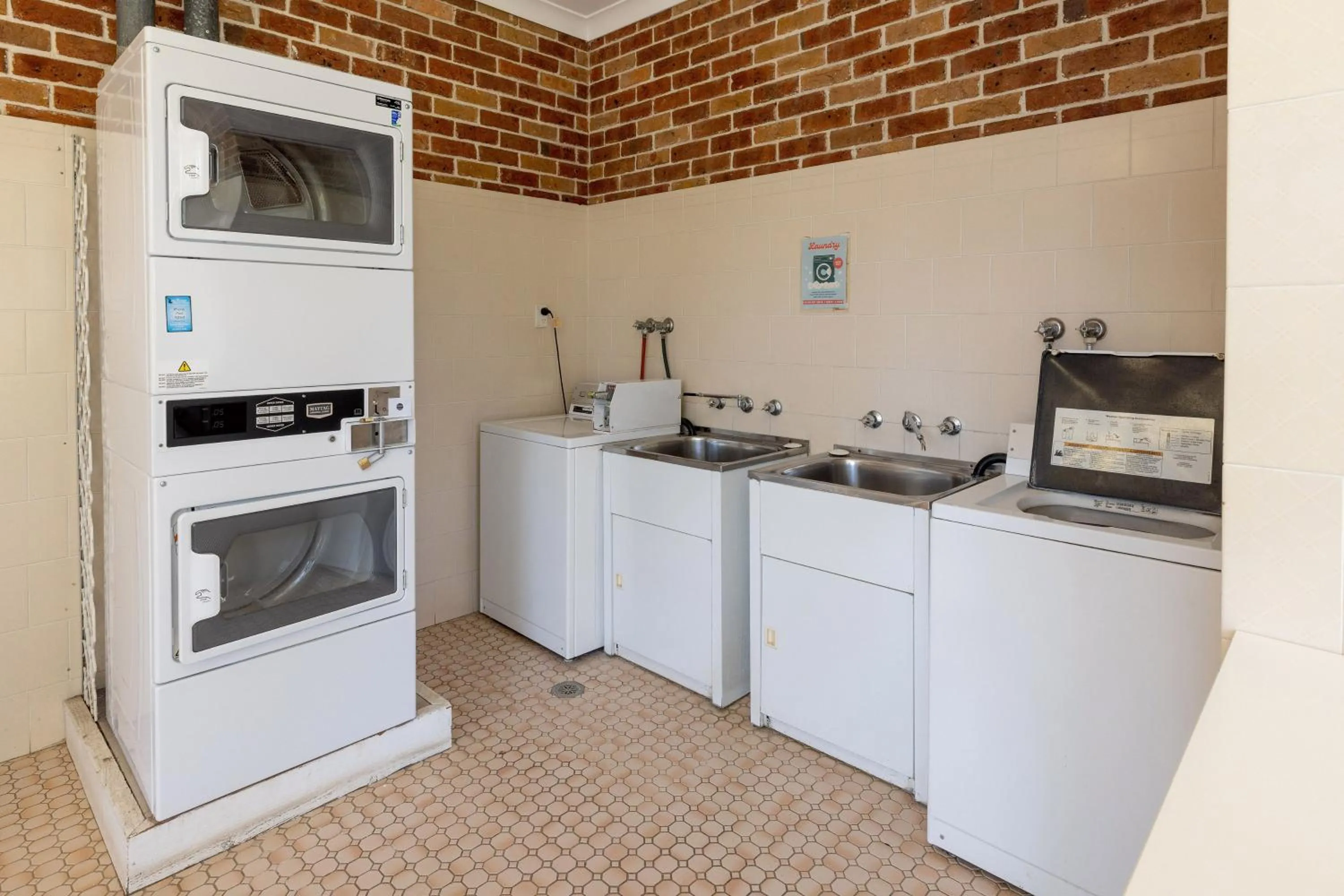 laundry in BIG4 Mudgee Holiday Park