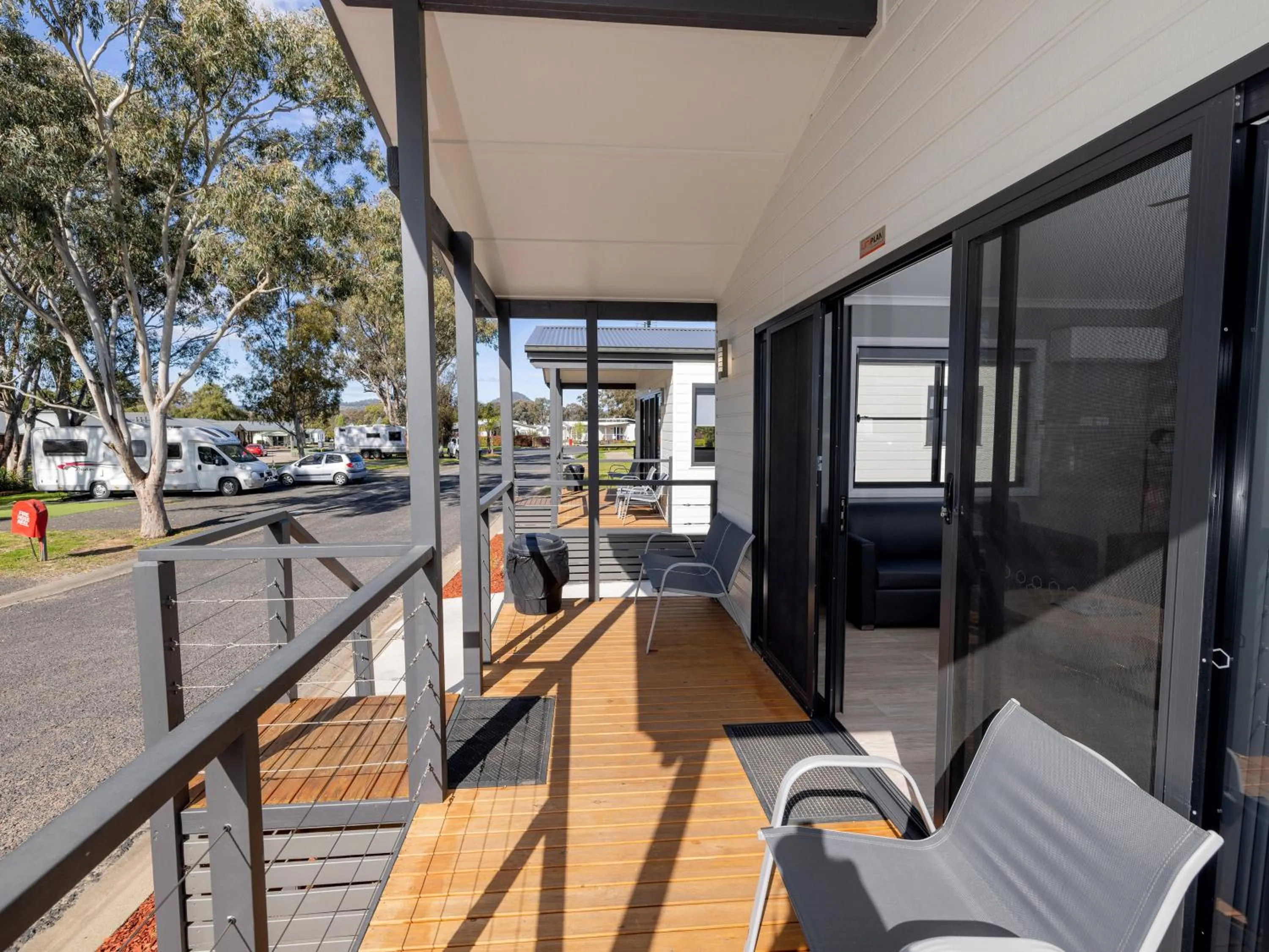 Balcony/Terrace in BIG4 Mudgee Holiday Park