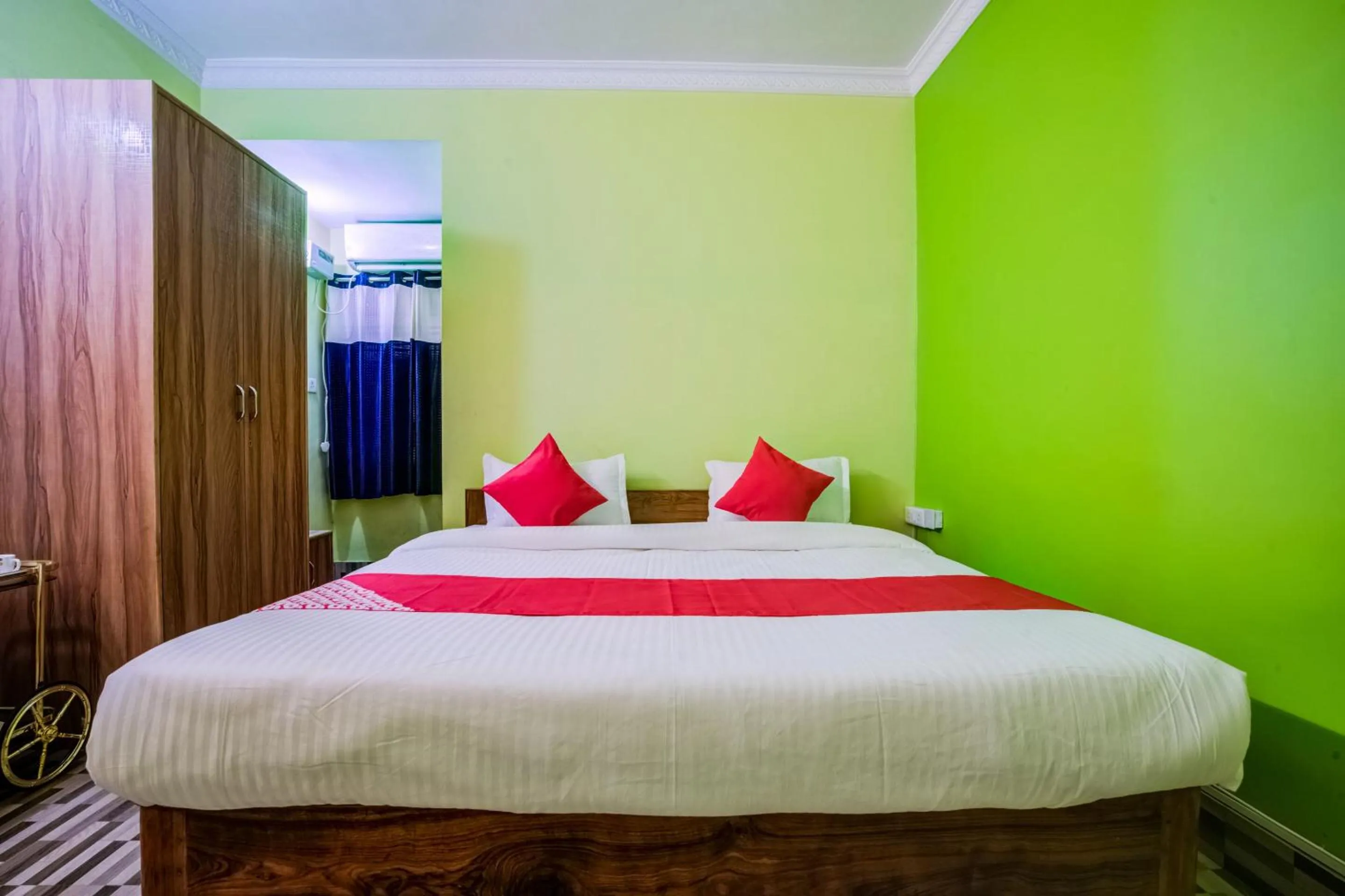 Hotel O Chabi Plaza