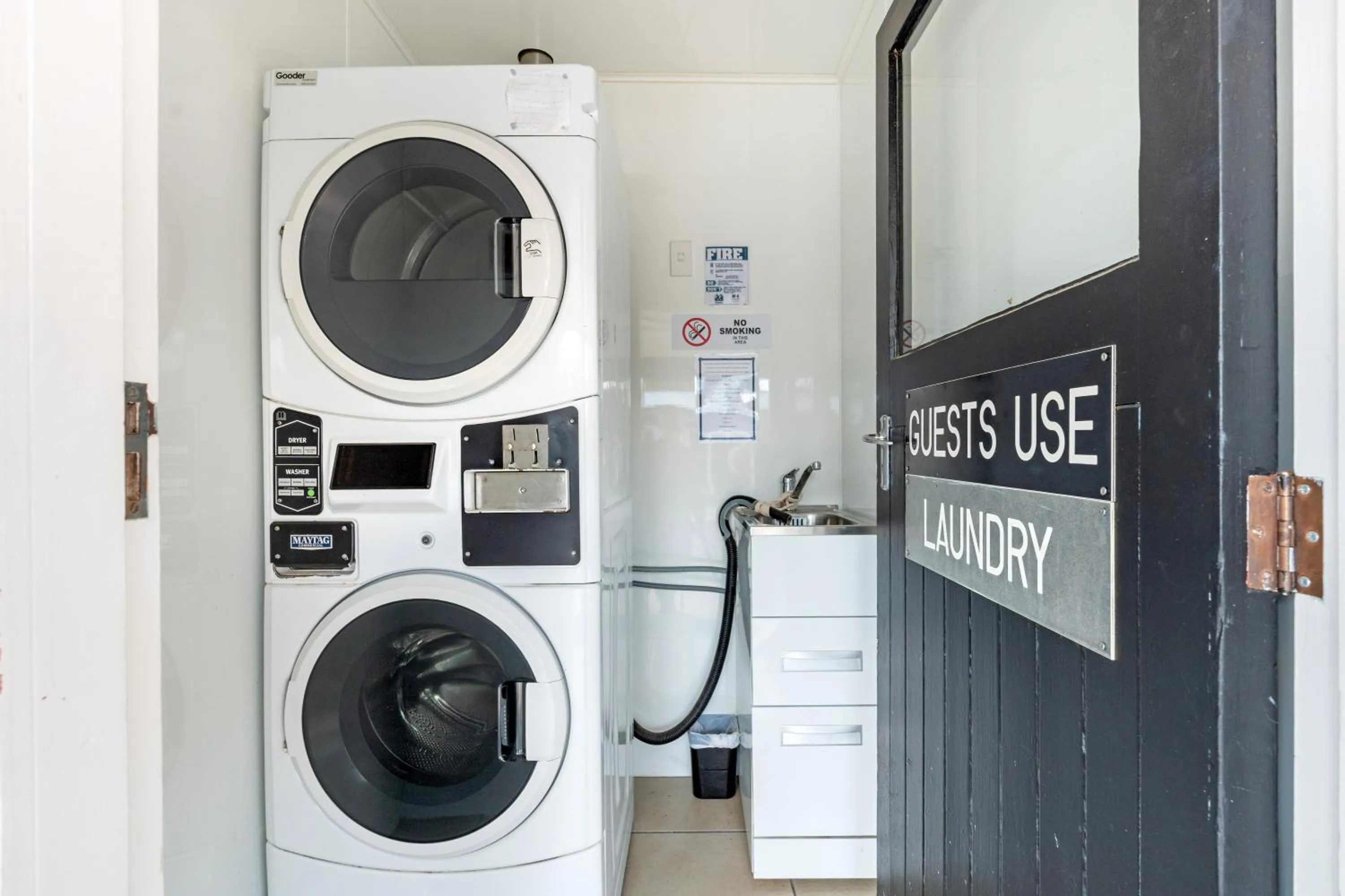 laundry in Travellers Inn Motel