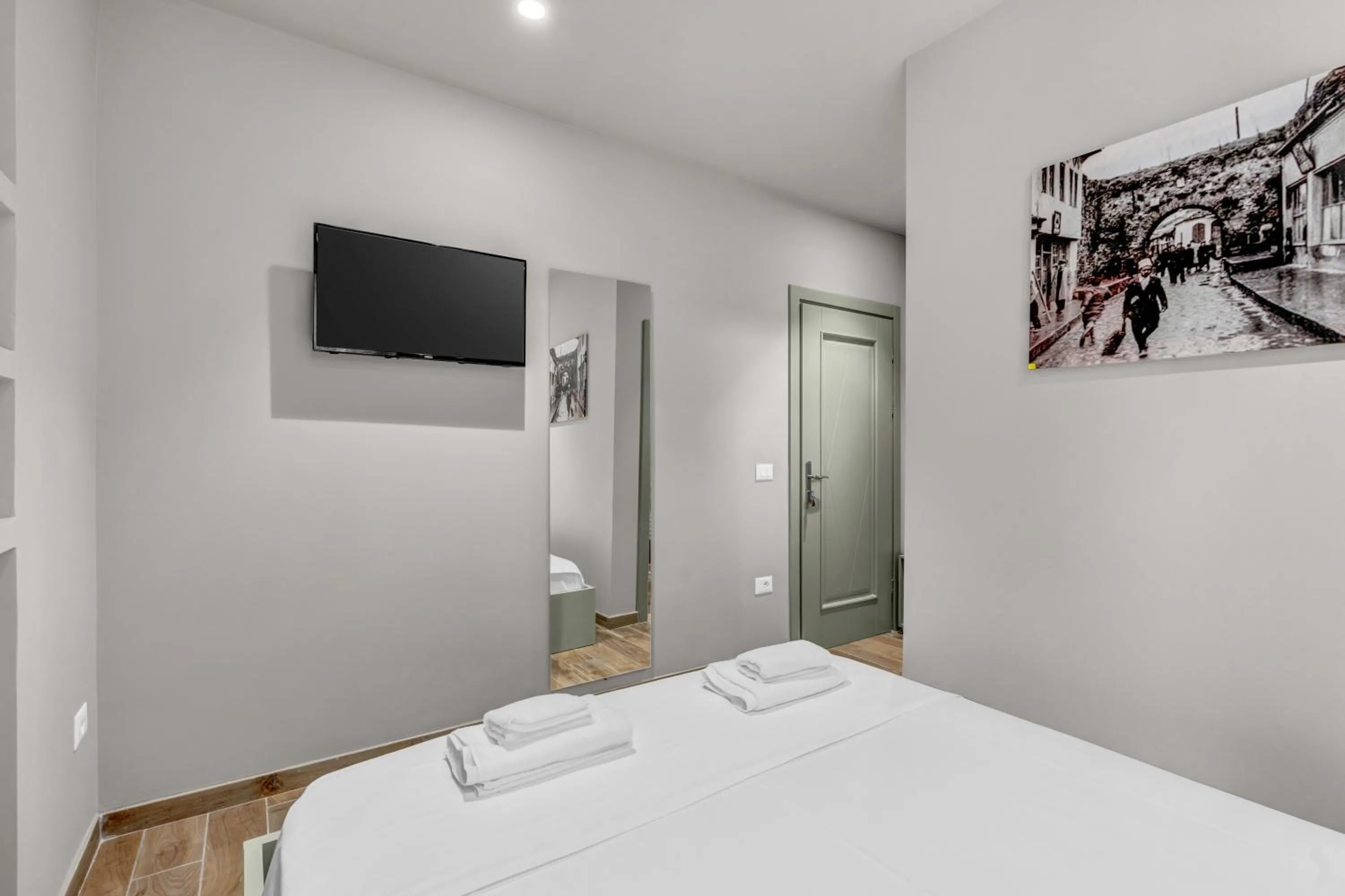 Double Room - single occupancy in Villa Zoi A Stay to Remember I Guesthouse located inside the Castle of Elbasan on a historic Roman road Via Egnatia I Homemade Breakfast