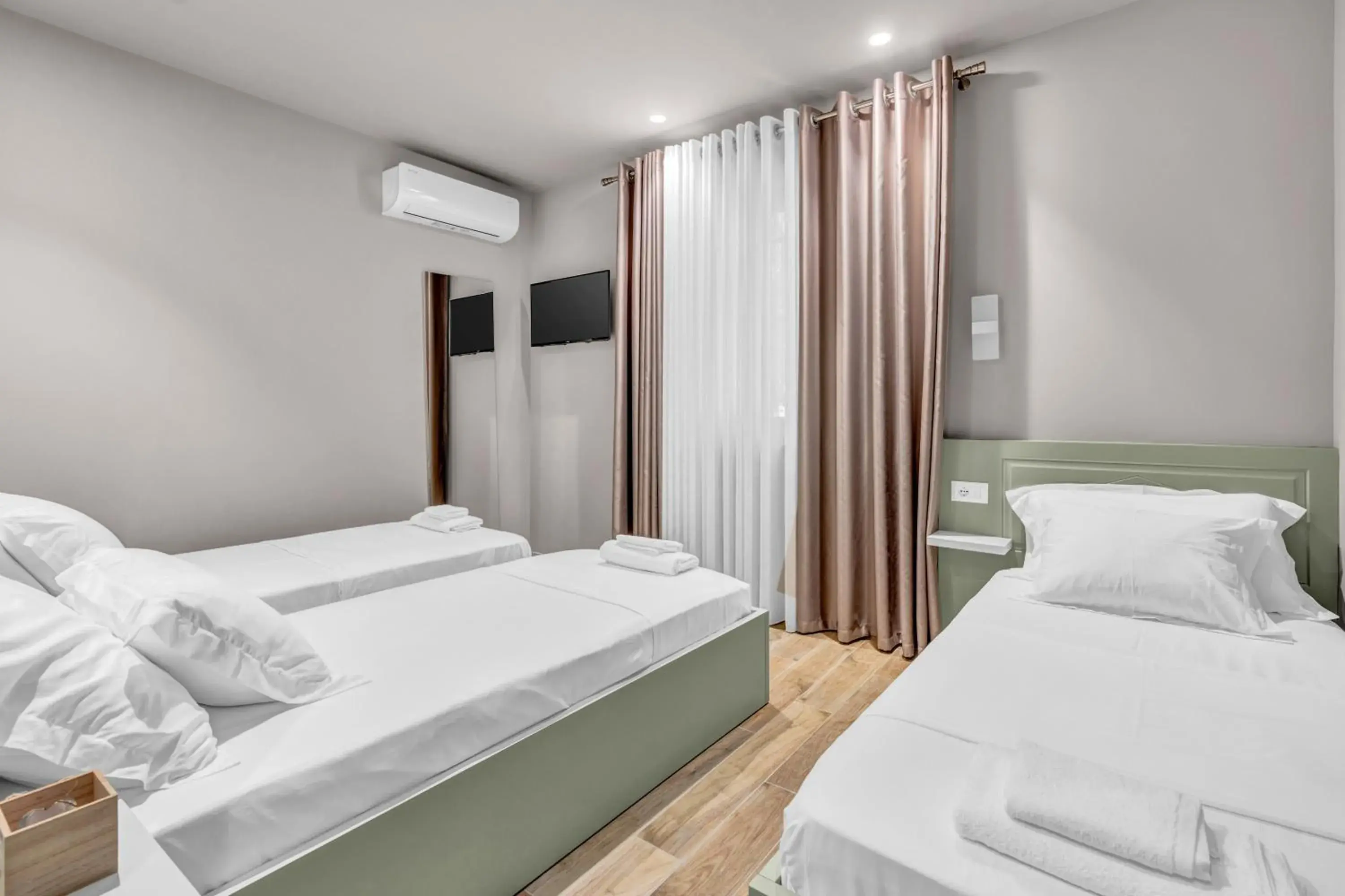 Superior Triple Room - single occupancy in Villa Zoi A Stay to Remember I Guesthouse located inside the Castle of Elbasan on a historic Roman road Via Egnatia I Homemade Breakfast Superior Triple Room - single occupancy in Villa Zoi A Stay to Remember I Guesthouse located inside the Castle of Elbasan on a historic Roman road Via Egnatia I Homemade Breakfast