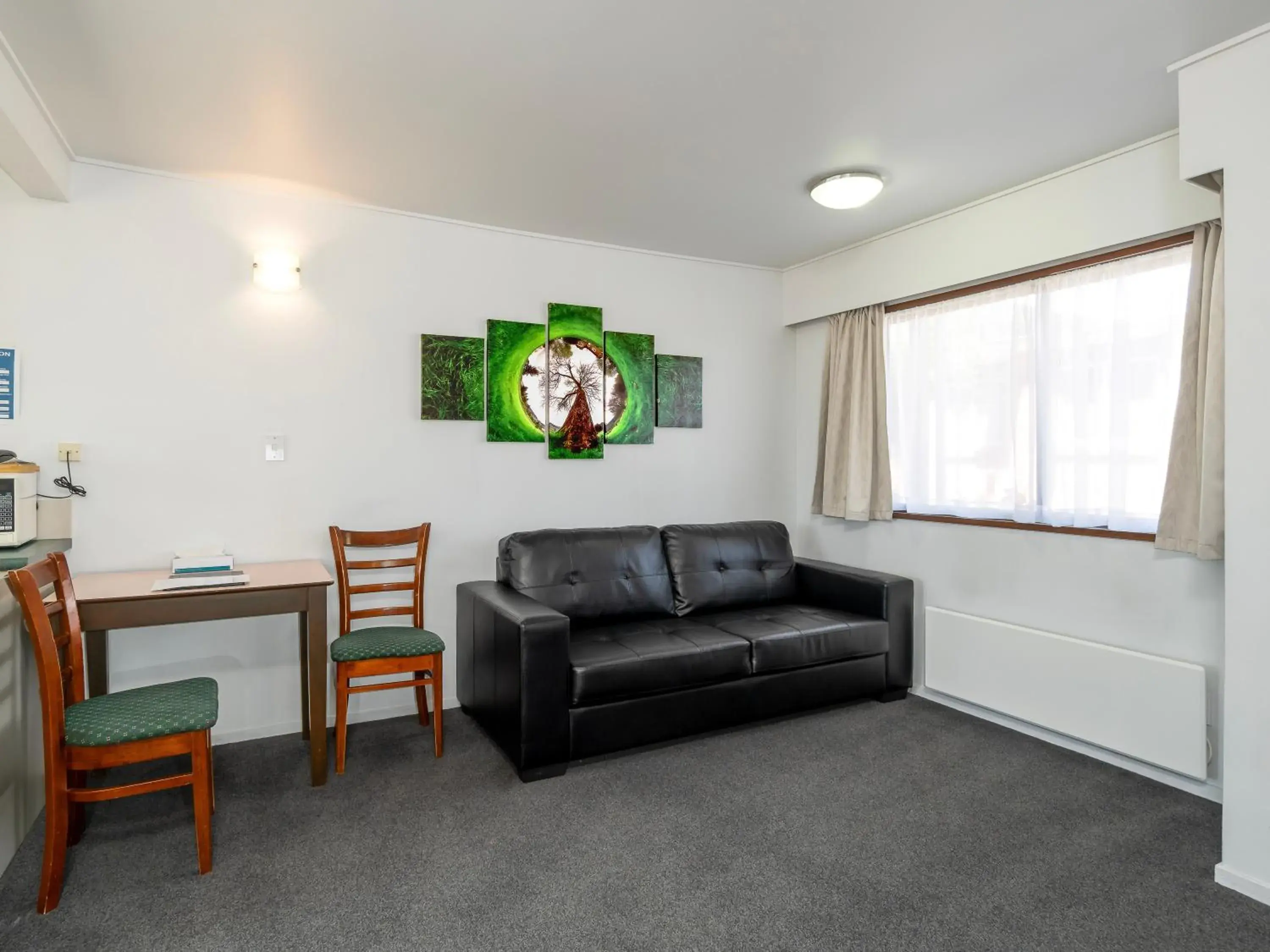 Two-Bedroom Unit - Disability Access in Centennial Court Hotel Two-Bedroom Unit - Disability Access in Centennial Court Hotel