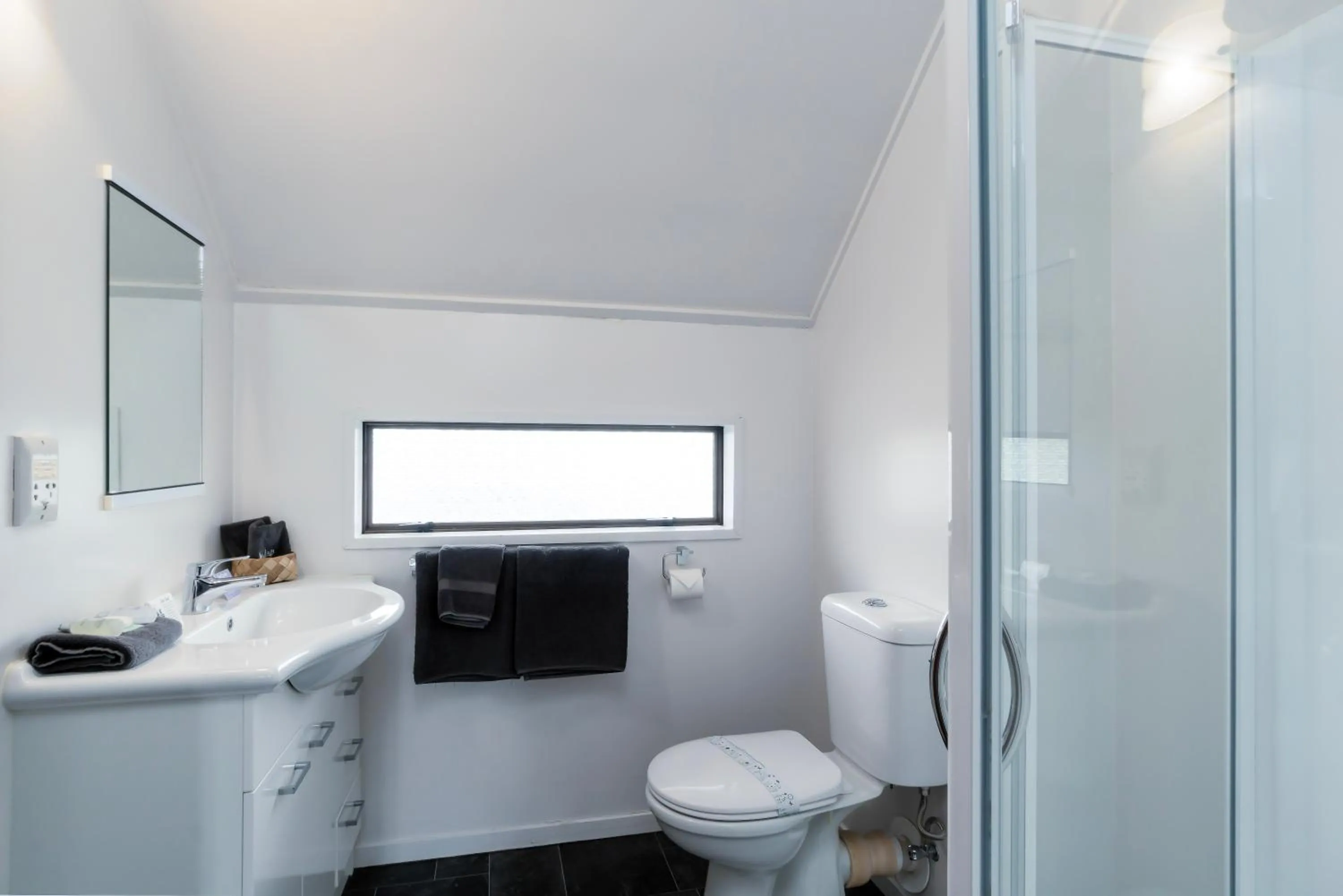 Centennial Court Hotel