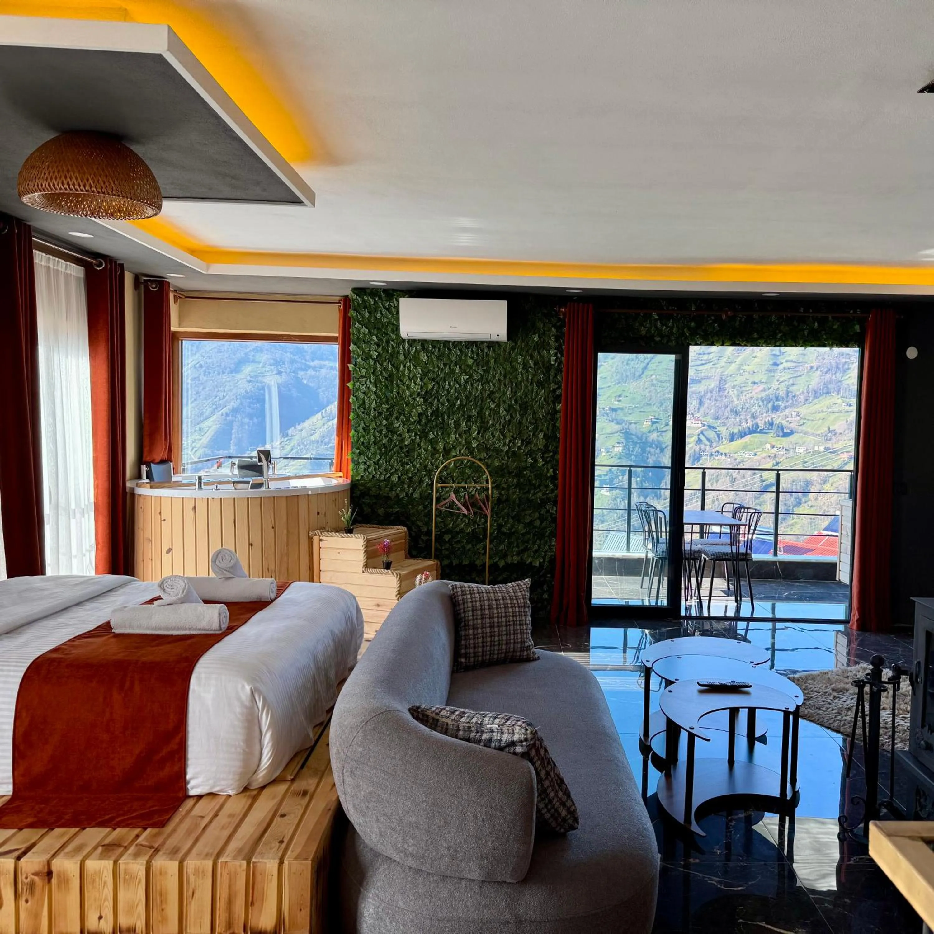 Bed in YAYLAMİSUN Suit Otel