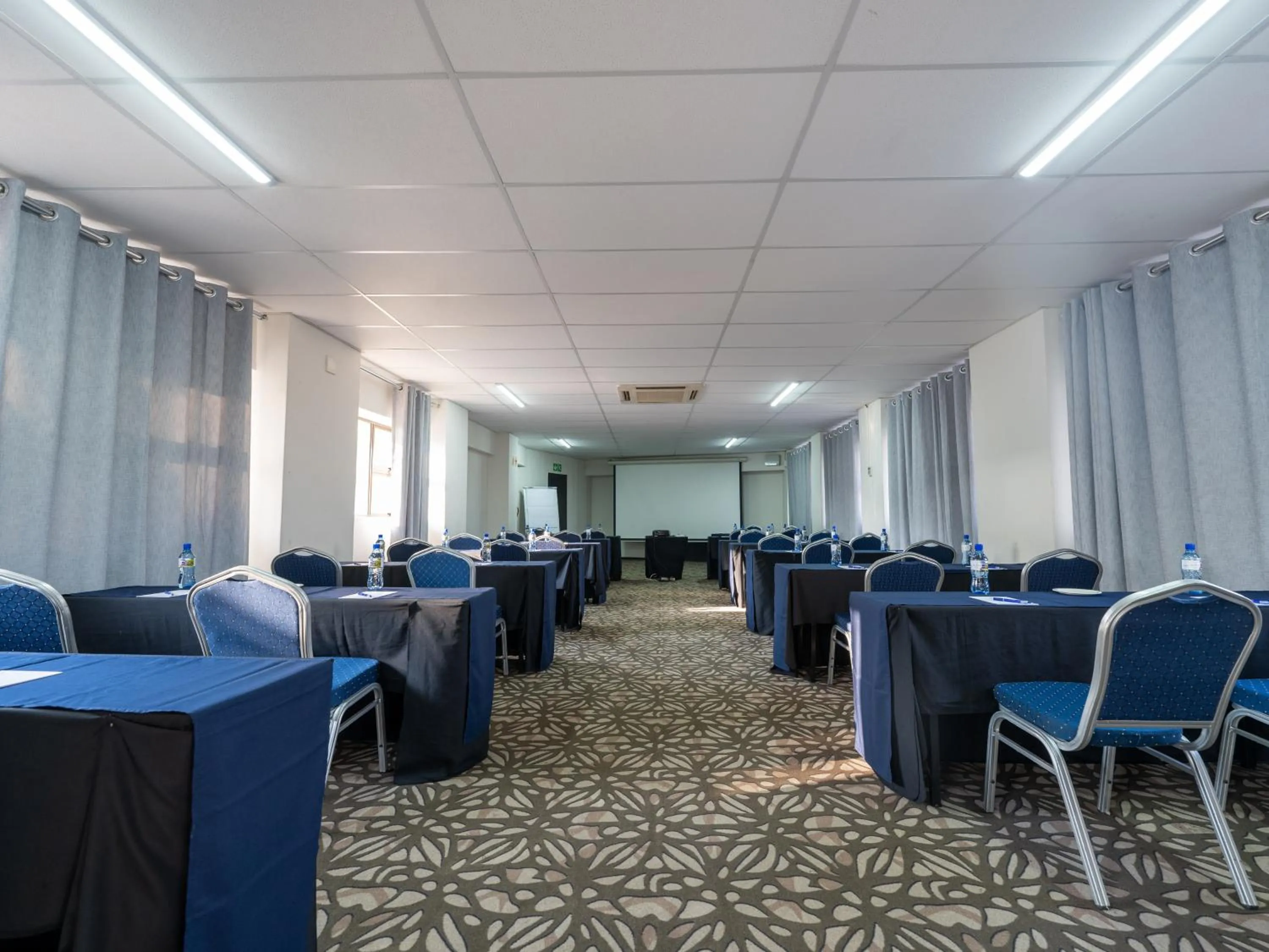 Meeting/conference room in ANEW Hotel & Convention Centre OR Tambo Johannesburg