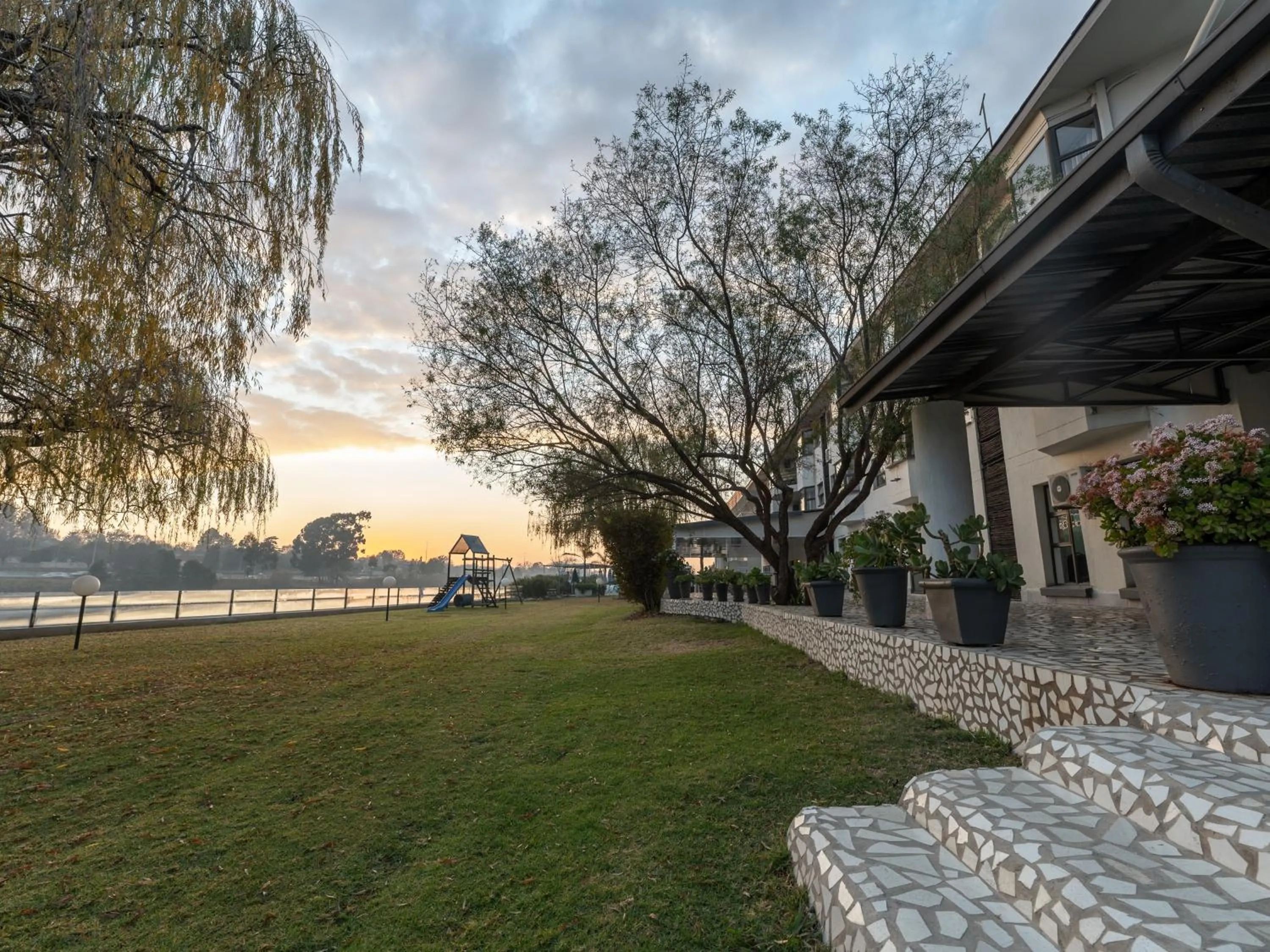 Property building in ANEW Hotel & Convention Centre OR Tambo Johannesburg