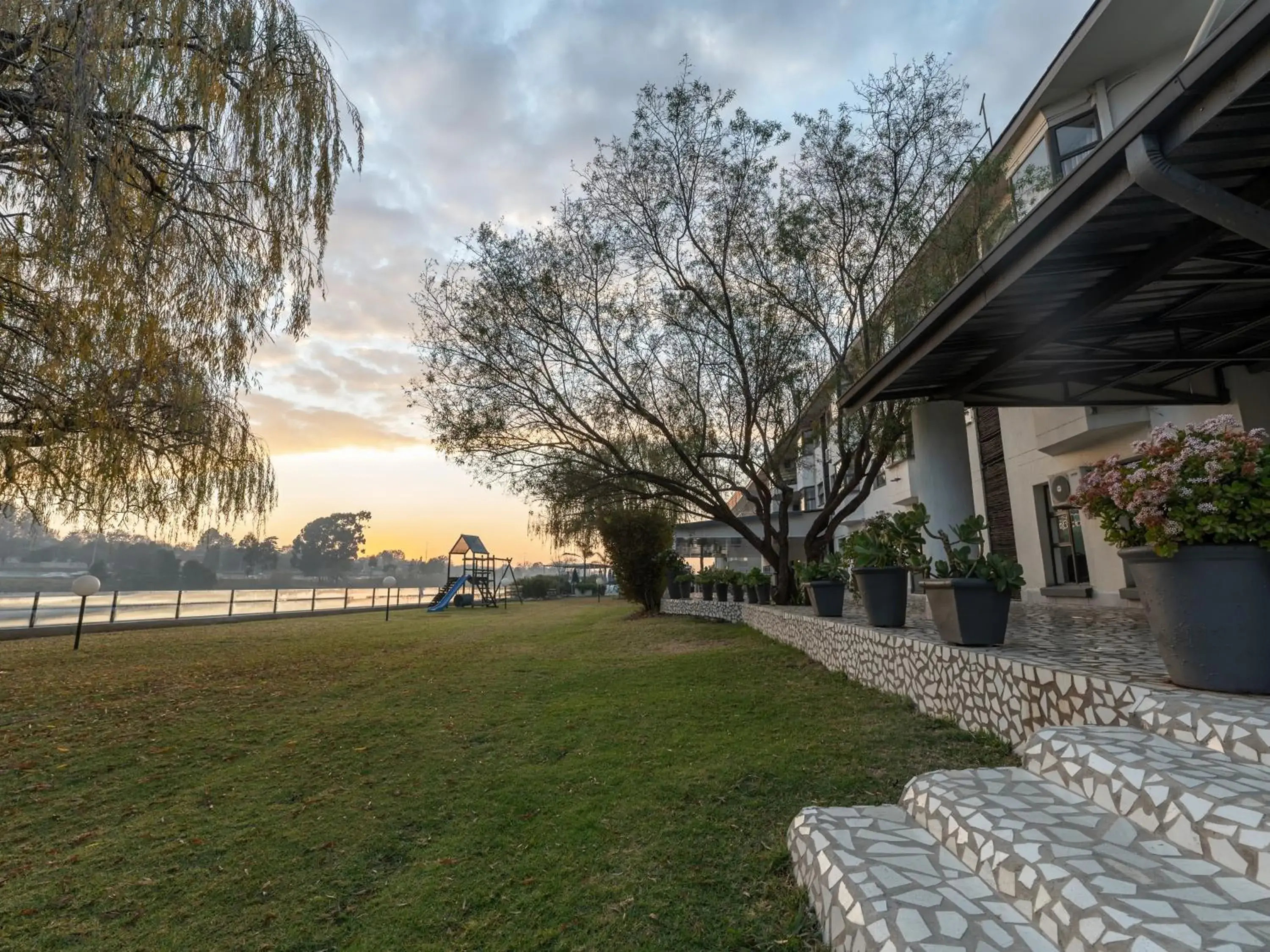 Property building in ANEW Hotel & Convention Centre OR Tambo Johannesburg Property building in ANEW Hotel & Convention Centre OR Tambo Johannesburg