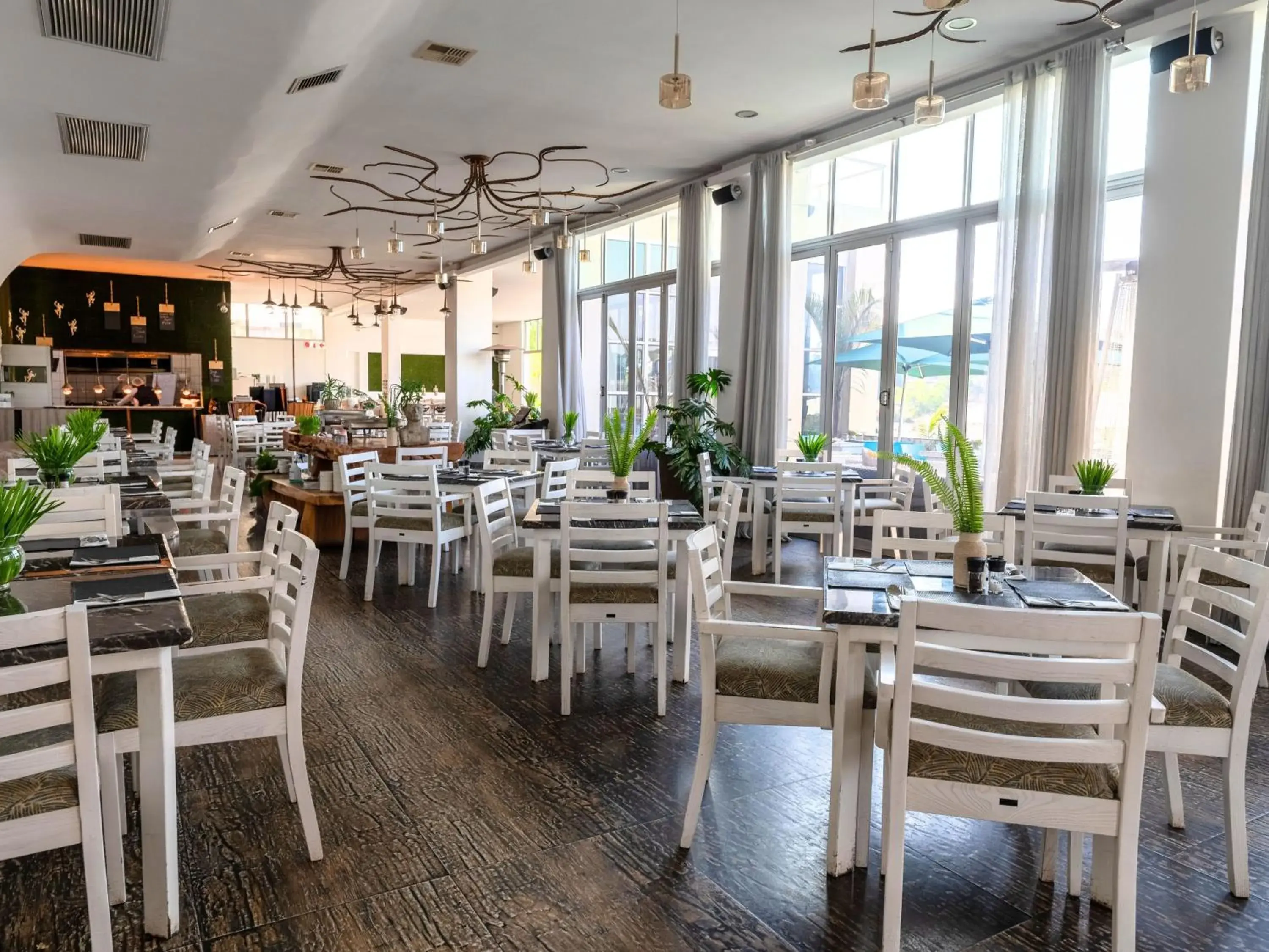 Restaurant/places to eat in ANEW Hotel & Convention Centre OR Tambo Johannesburg Restaurant/places to eat in ANEW Hotel & Convention Centre OR Tambo Johannesburg