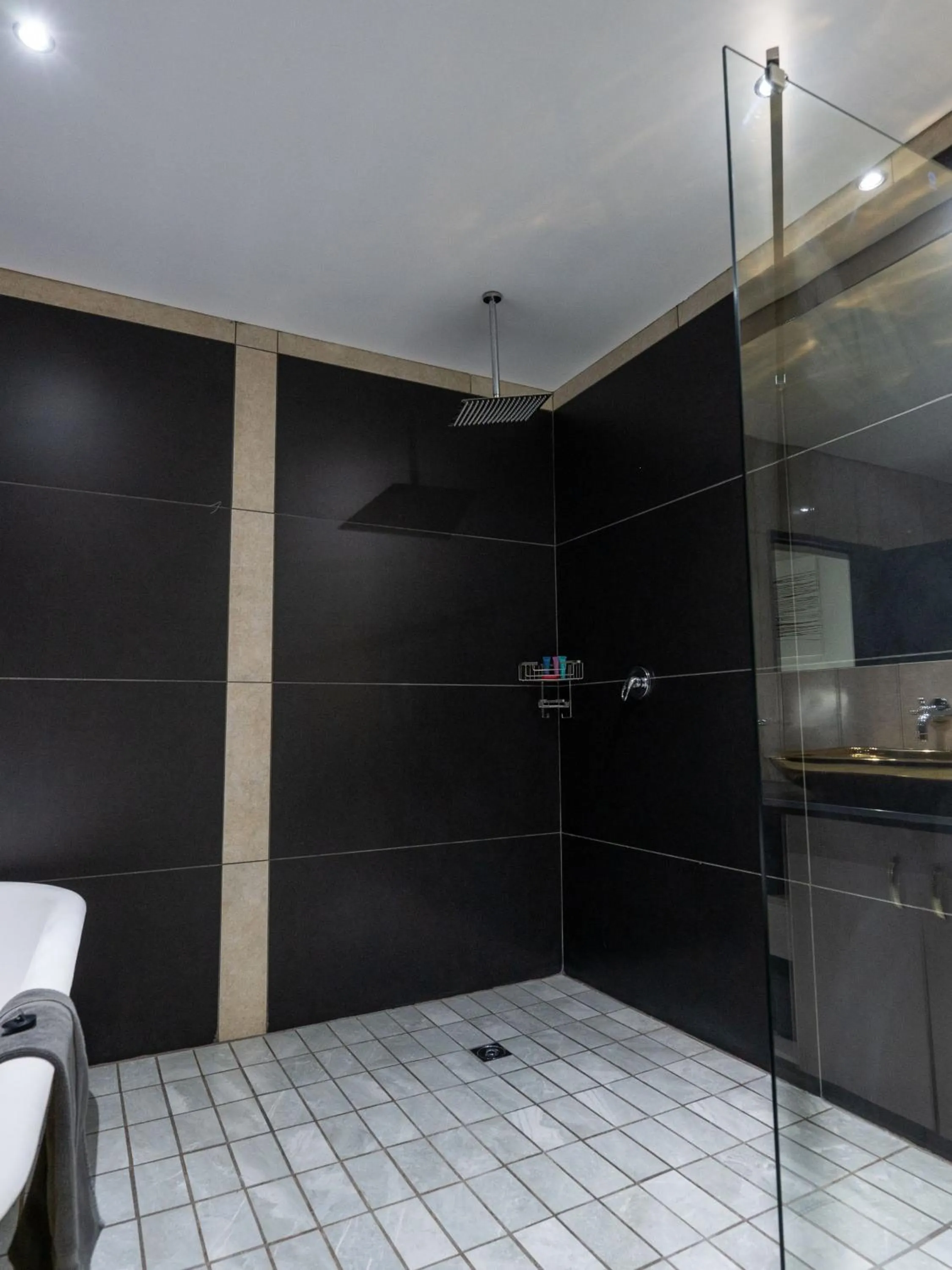 Bathroom in ANEW Hotel & Convention Centre OR Tambo Johannesburg