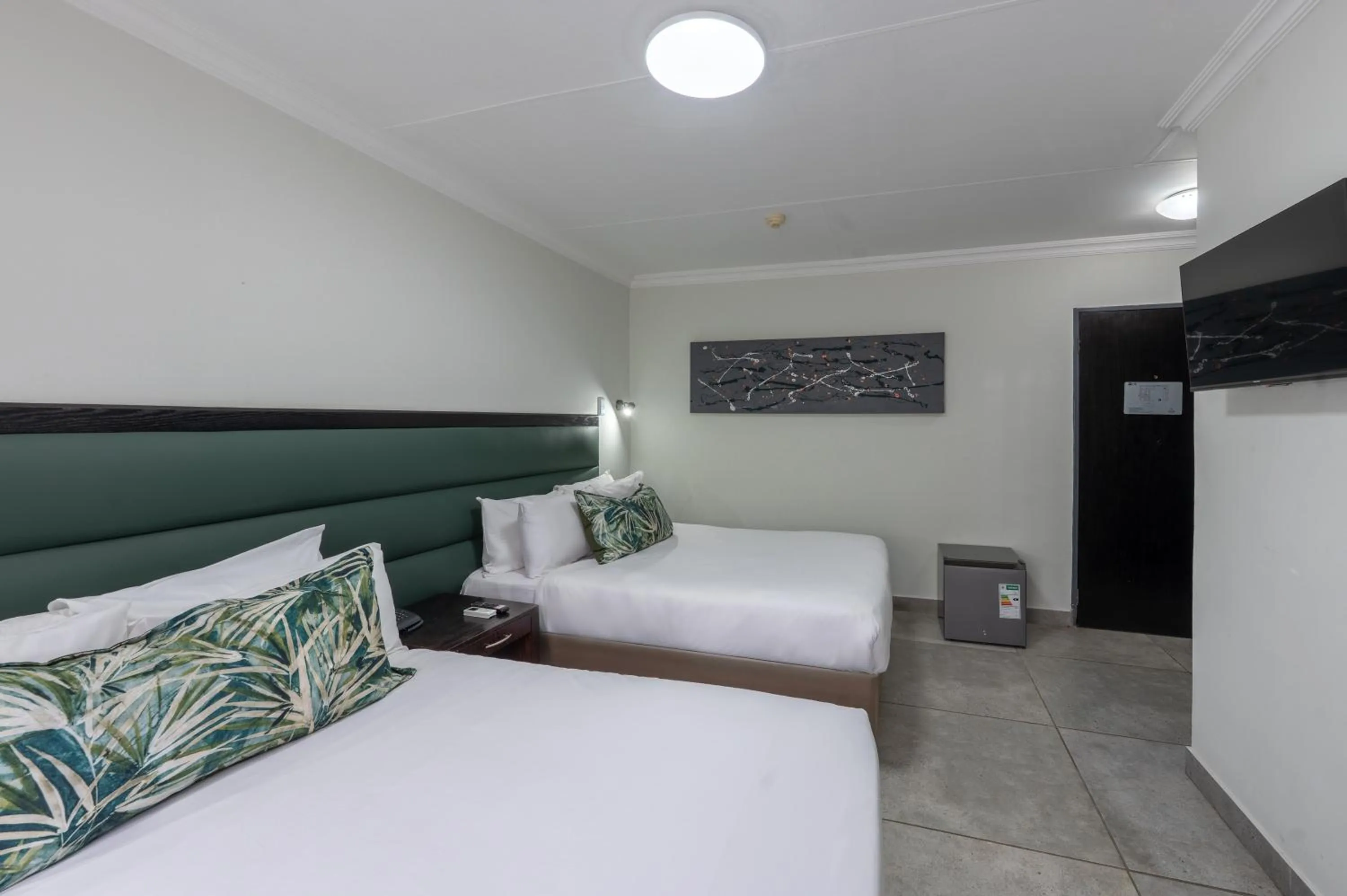 Bed in ANEW Hotel & Convention Centre OR Tambo Johannesburg