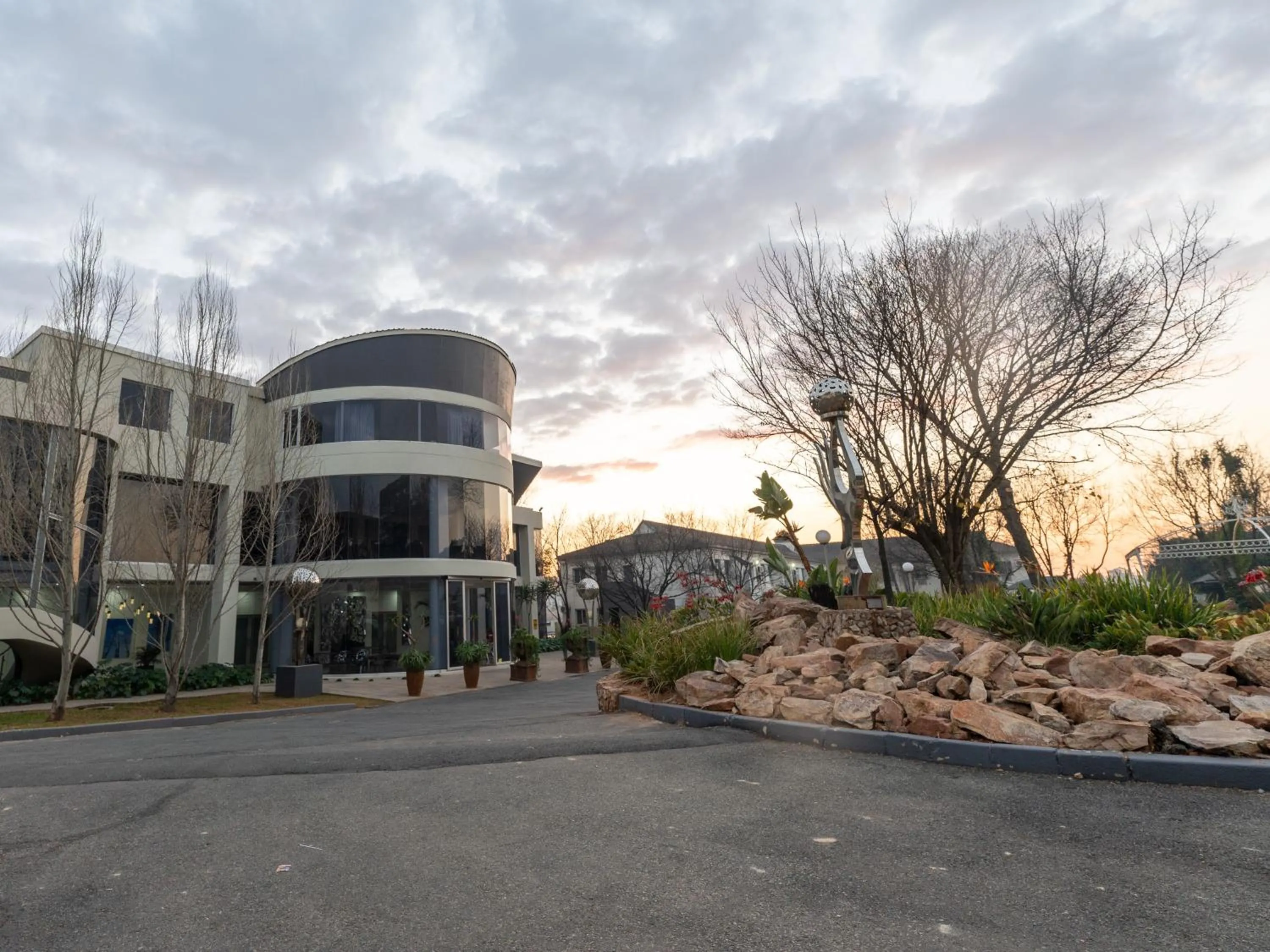 Property building in ANEW Hotel & Convention Centre OR Tambo Johannesburg