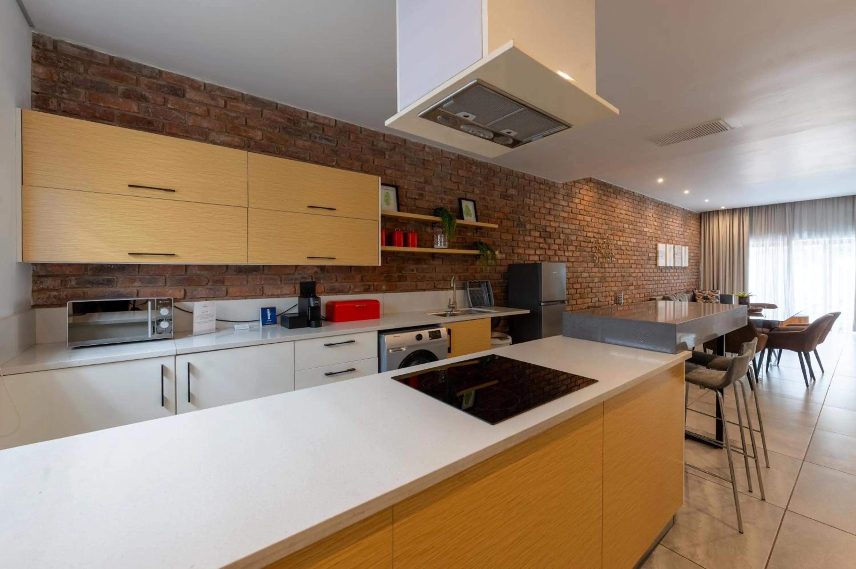 Kitchen or kitchenette in ANEW Hotel & Convention Centre OR Tambo Johannesburg