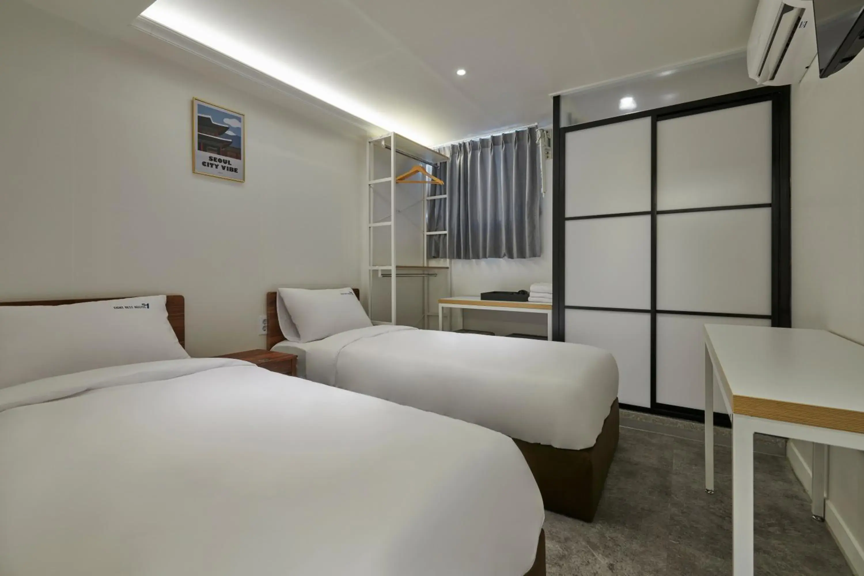 Decorative detail, Bed in Eight Rest Hostel Myeongdong Decorative detail, Bed in Eight Rest Hostel Myeongdong