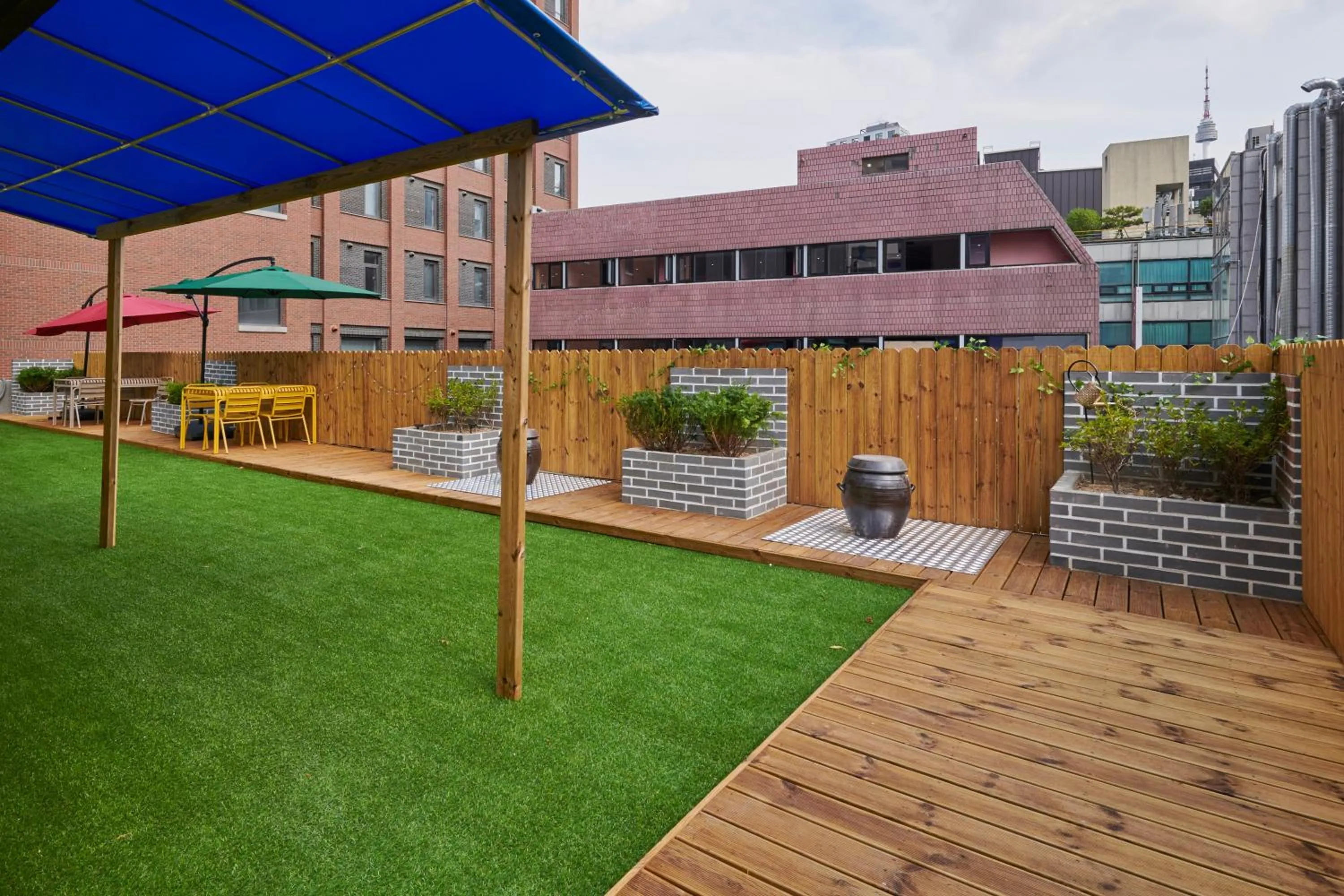 Property building in Eight Rest Hostel Myeongdong