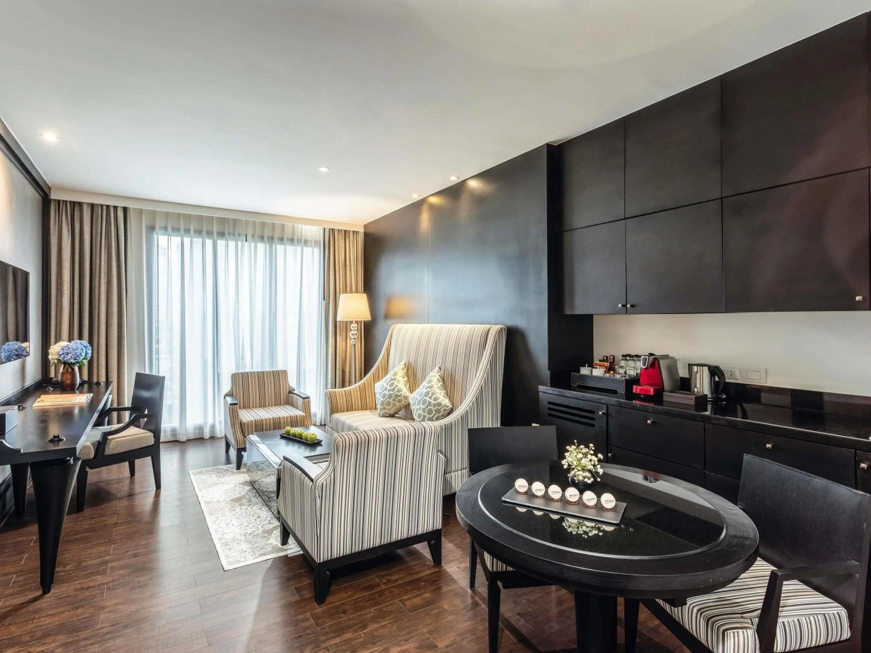 Photo of the whole room in Mövenpick Hotel Sukhumvit 15 Bangkok