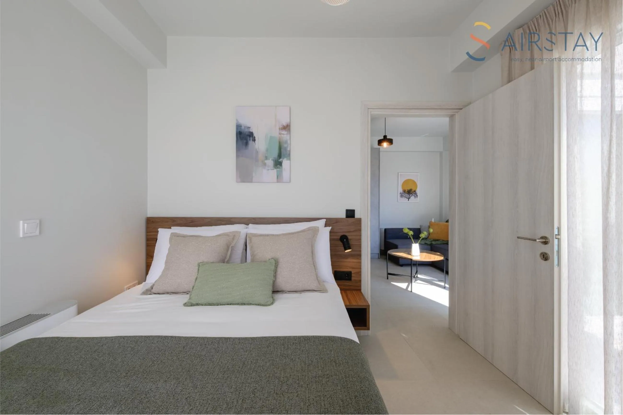 Komos Villas Airport by Airstay