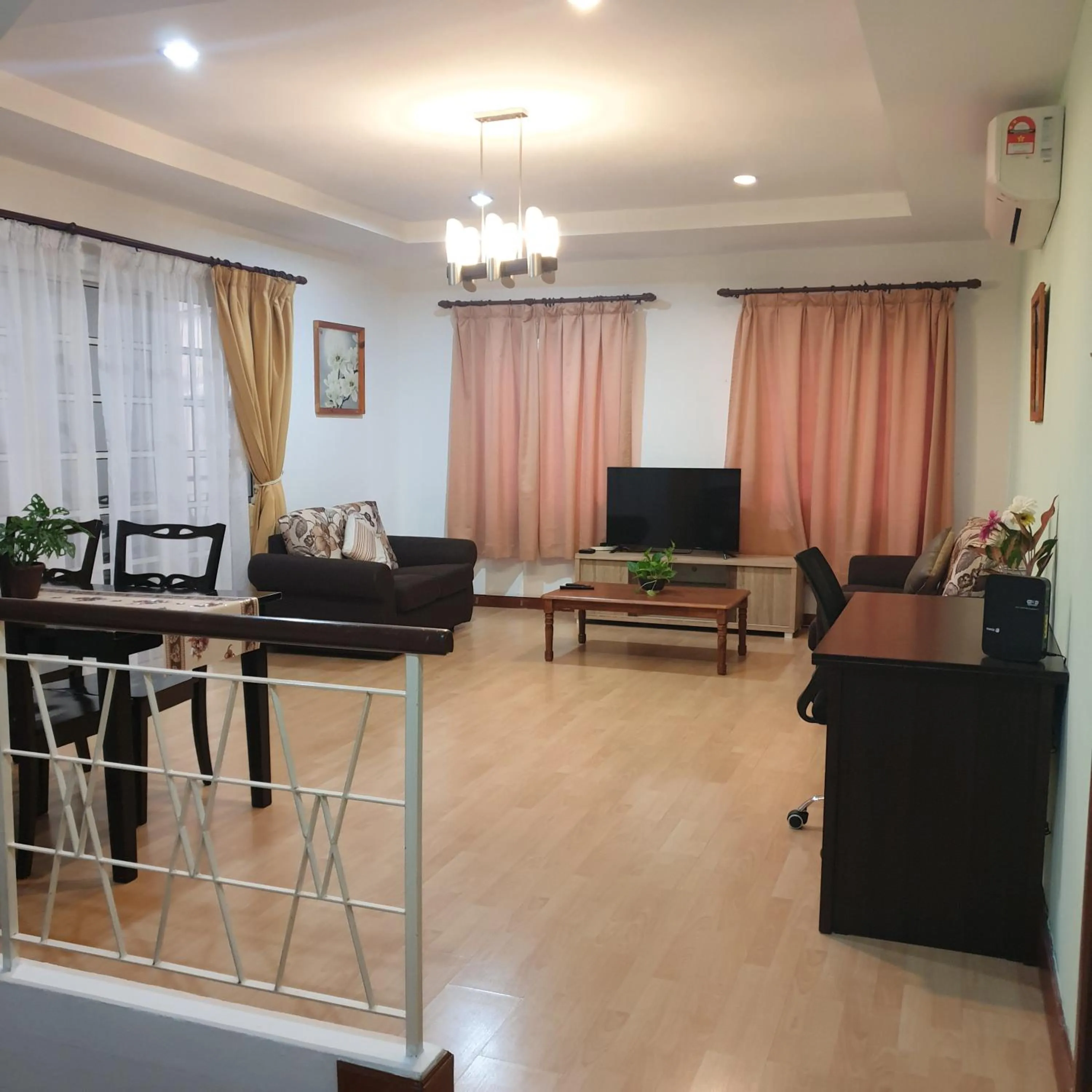 Communal lounge/ TV room in 5 Twenty @ Ampang Hilir