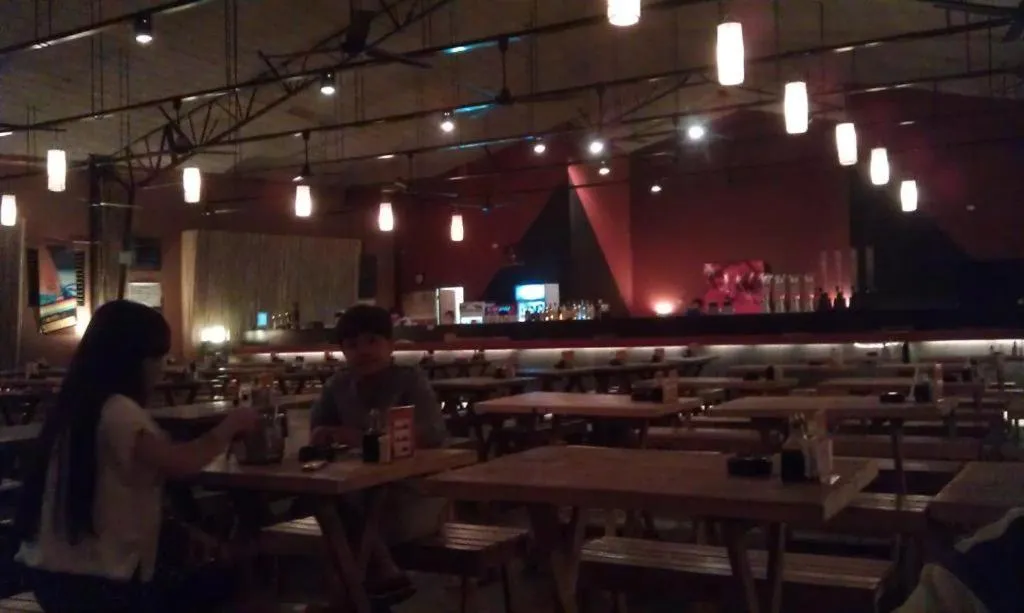 Restaurant/Places to Eat in Urban Hostel