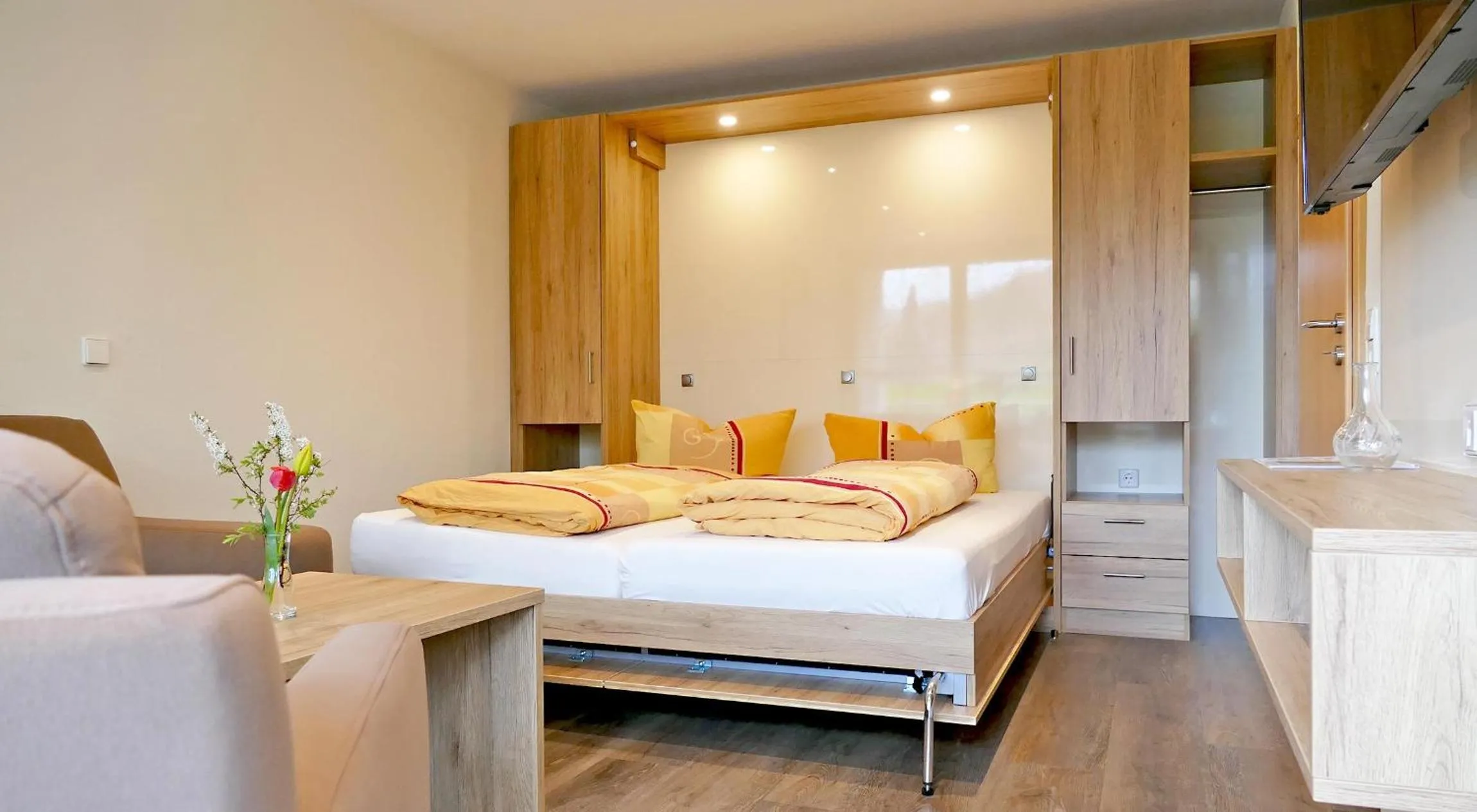 Superior One-Bedroom Apartment with Balcony in Hoferpeterhof