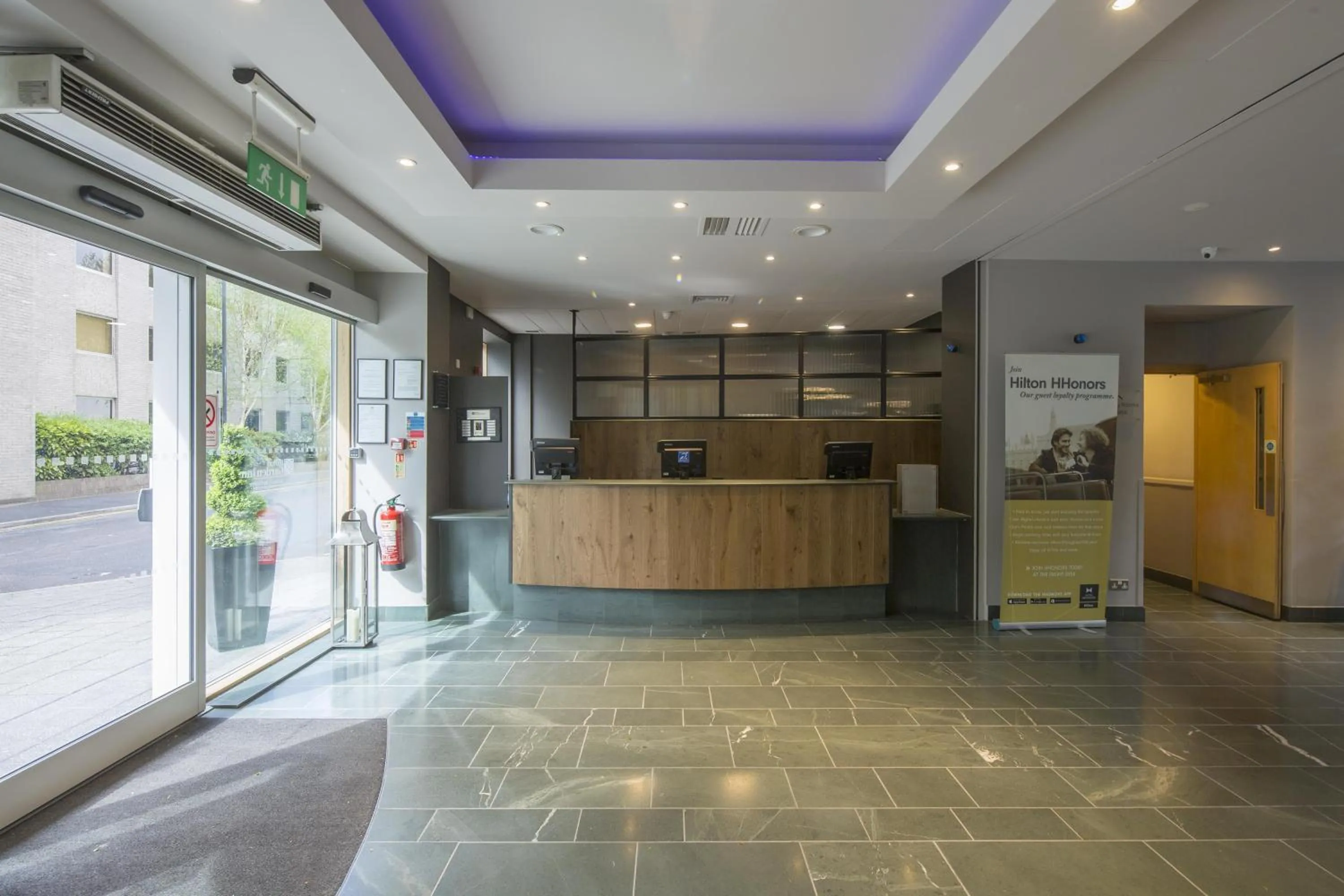 Lobby or reception in Hilton Garden Inn Bristol City Centre