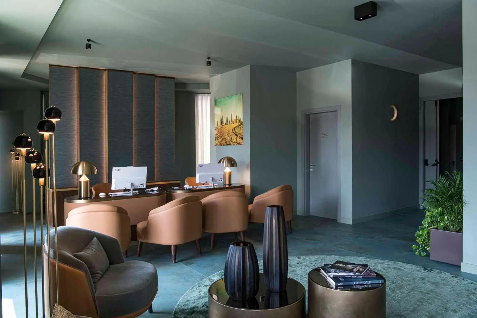 Lobby or reception in Columbus Urban Resort Lobby or reception in Columbus Urban Resort