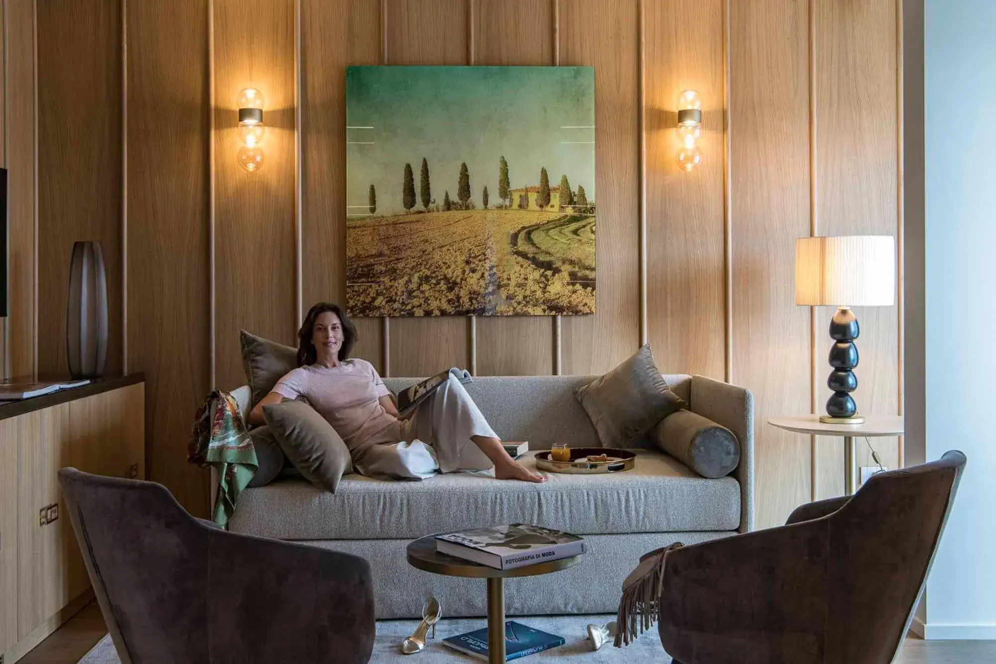 Living room in Columbus Urban Resort Living room in Columbus Urban Resort