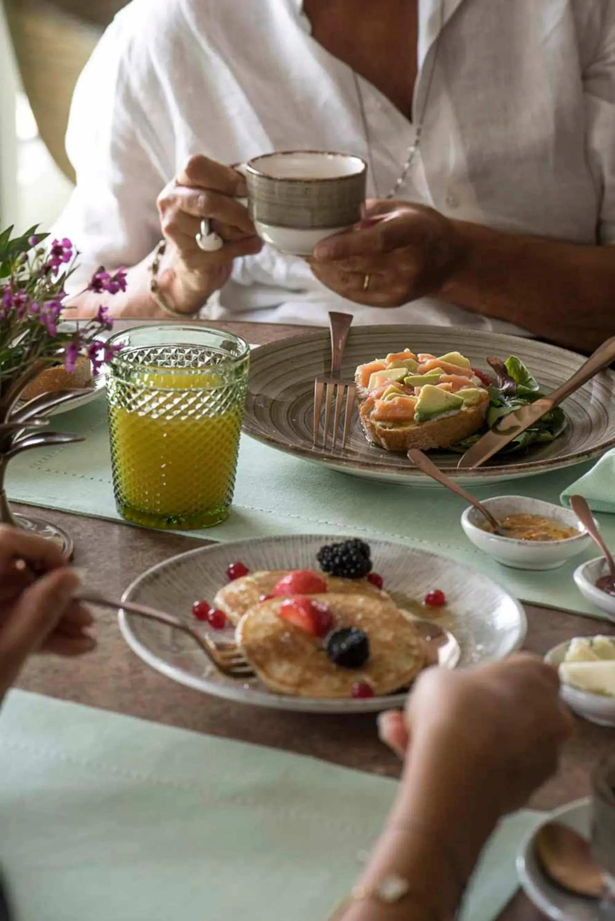 Breakfast in Columbus Urban Resort Breakfast in Columbus Urban Resort