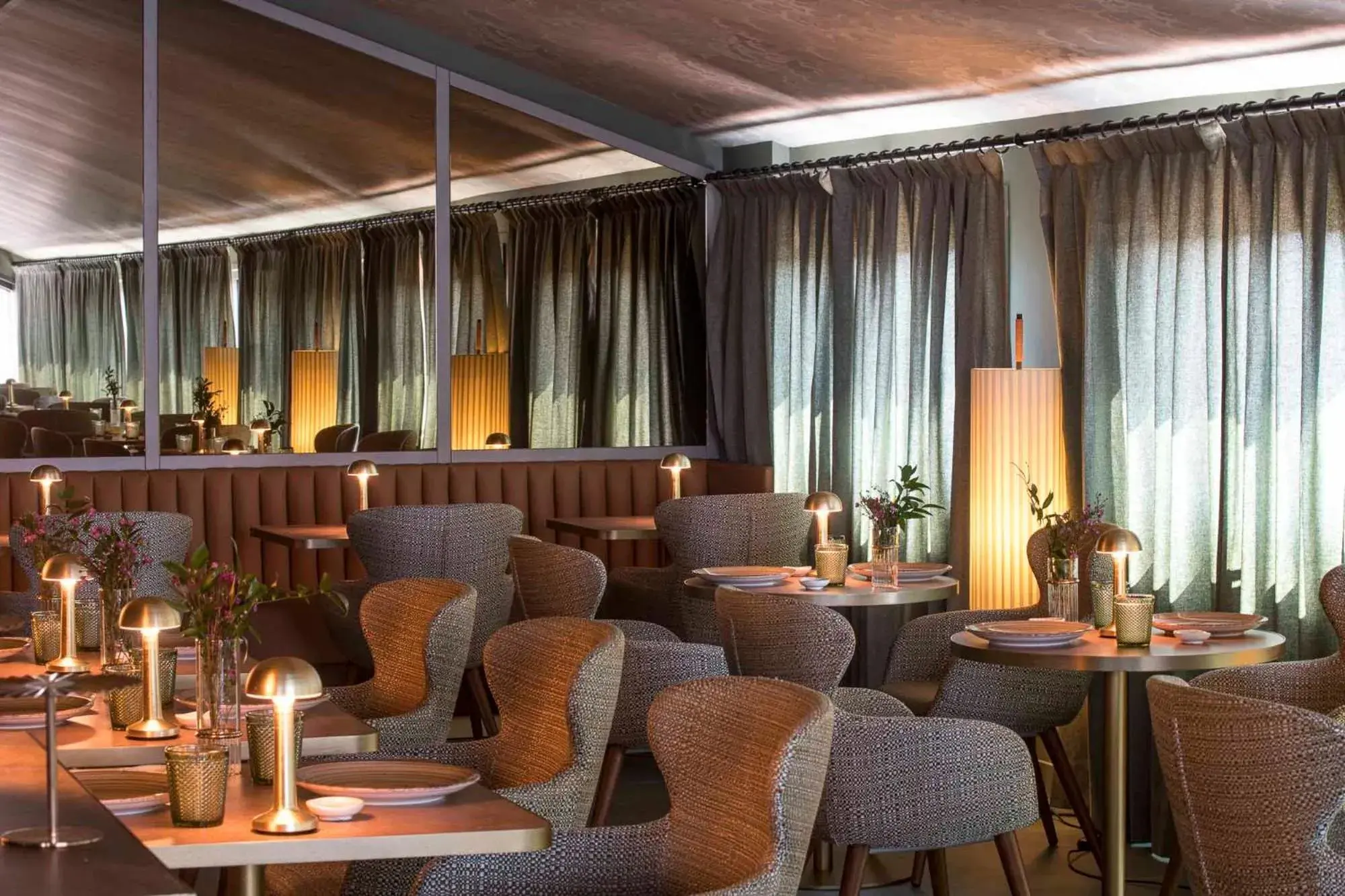 Lounge or bar in Columbus Urban Resort Lounge or bar in Columbus Urban Resort