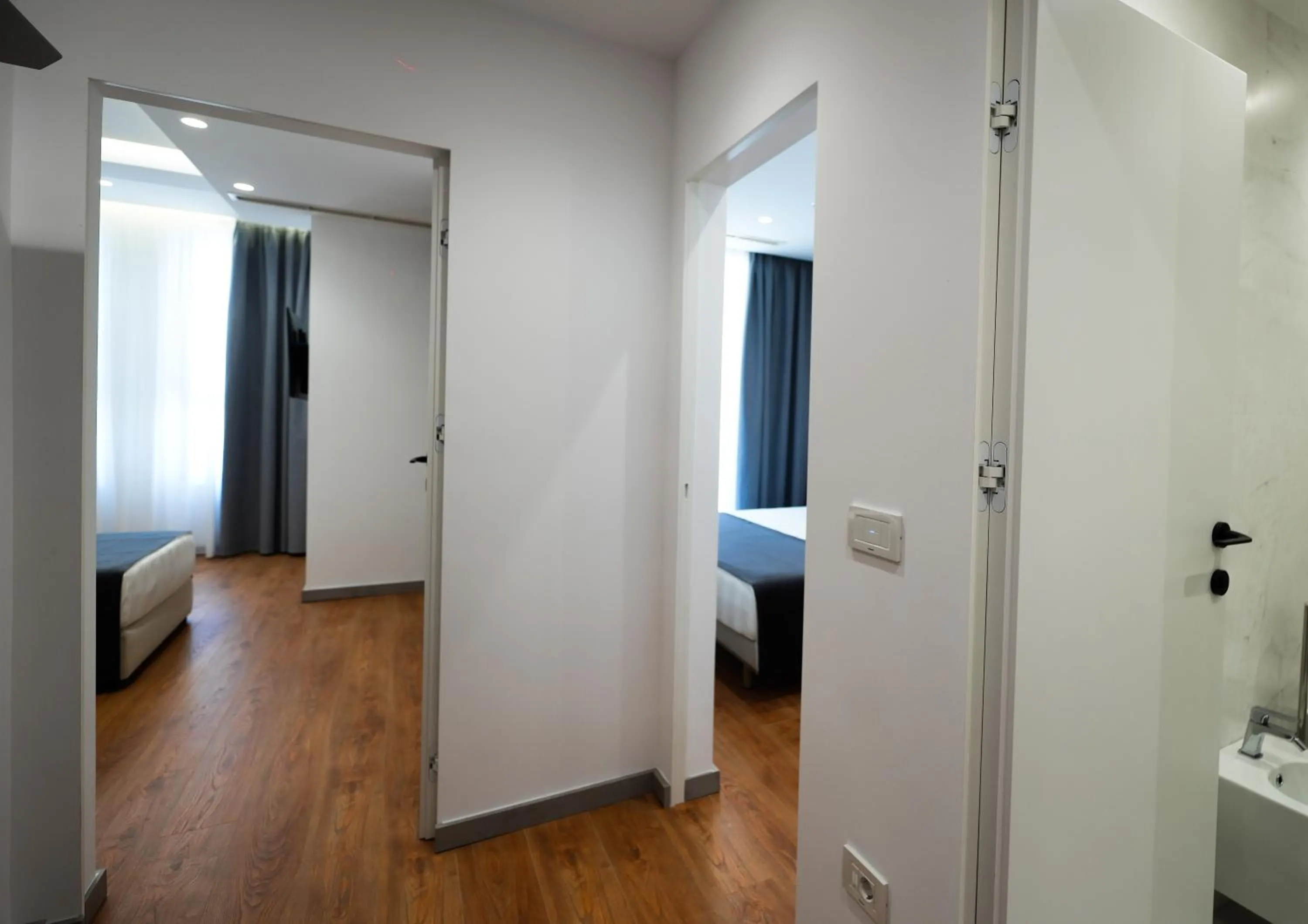 Photo of the whole room, Bed in Naos Luxury Hotel