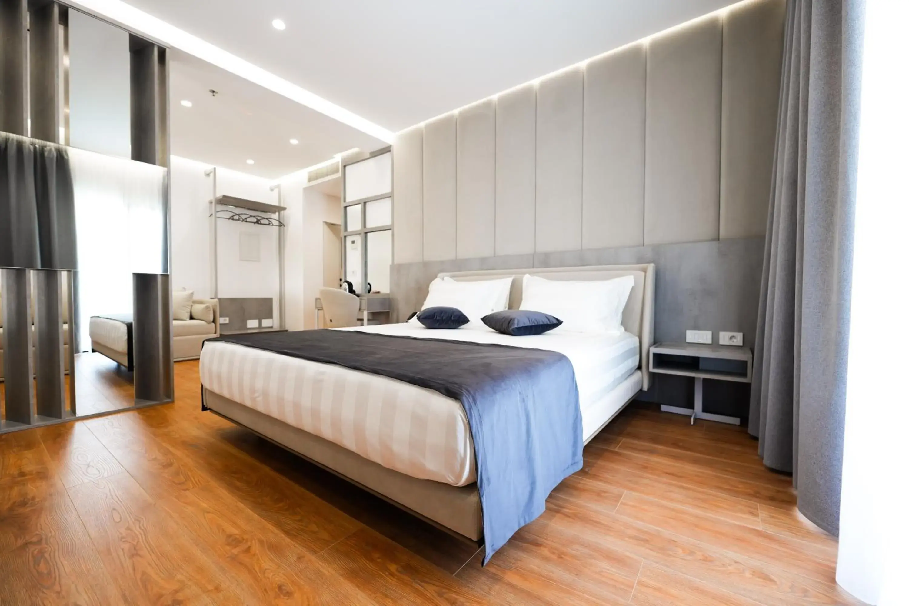 Double Room in Naos Luxury Hotel Double Room in Naos Luxury Hotel