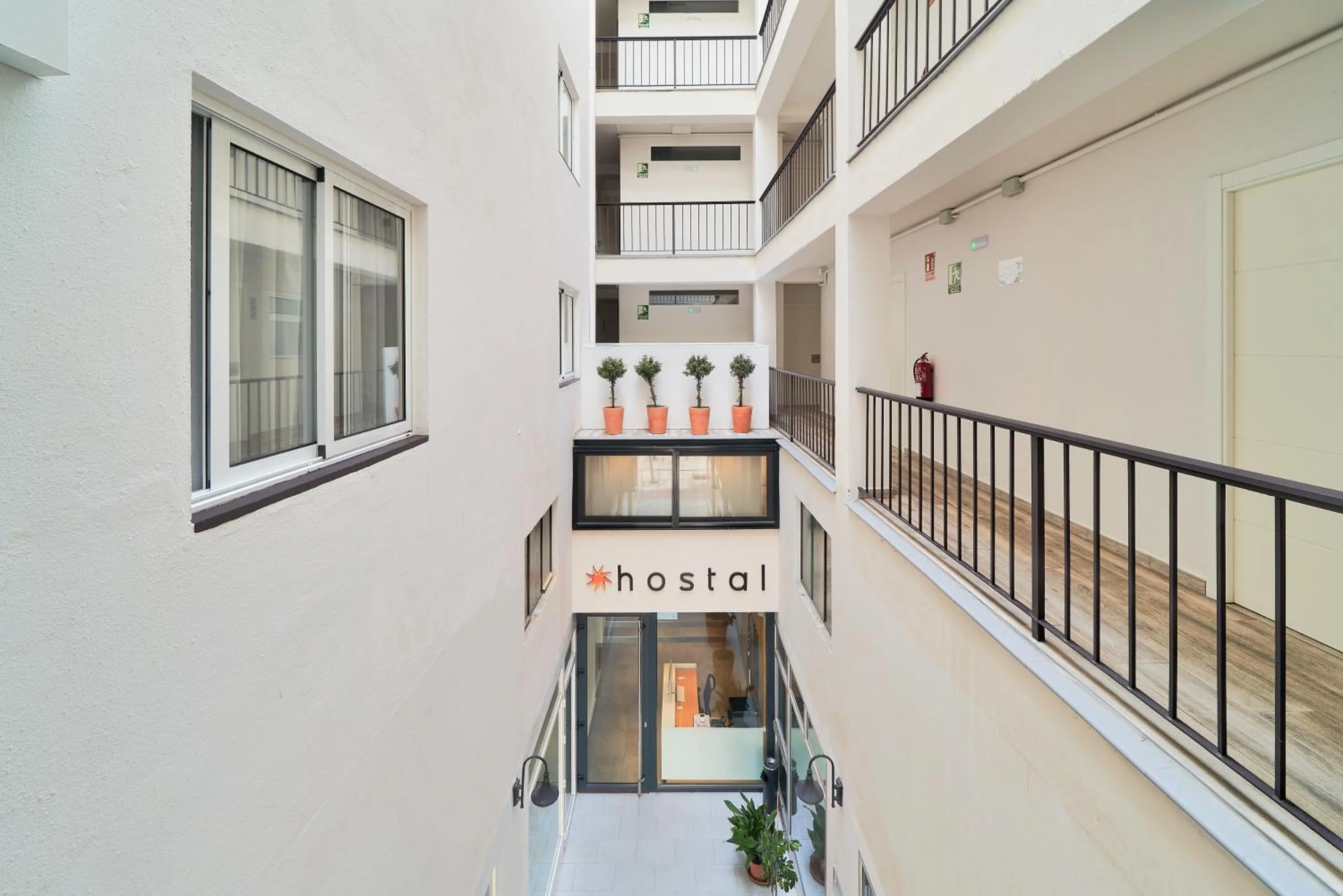 Property building in Hostal Sol y Miel