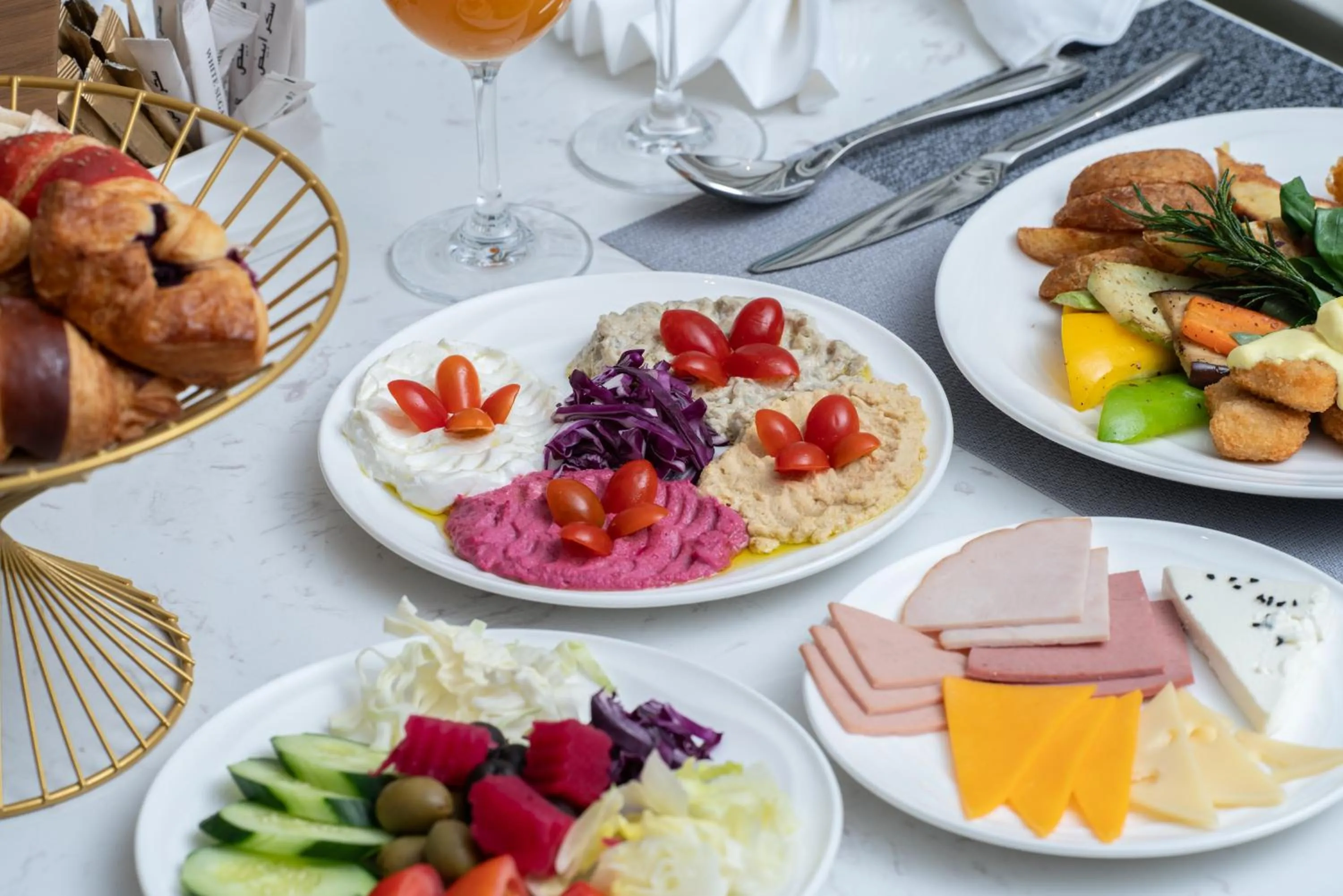 Food and drinks in Sunway Tabuk Hotel