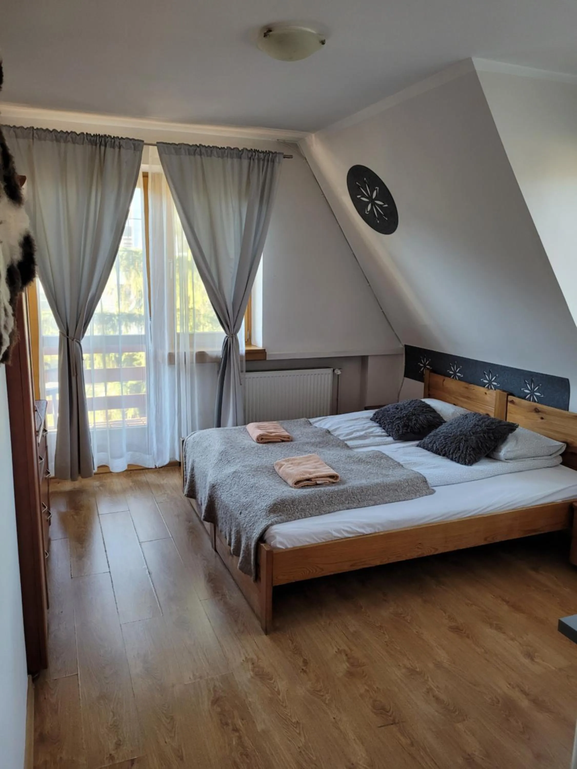 Bed in Willa Strumyk