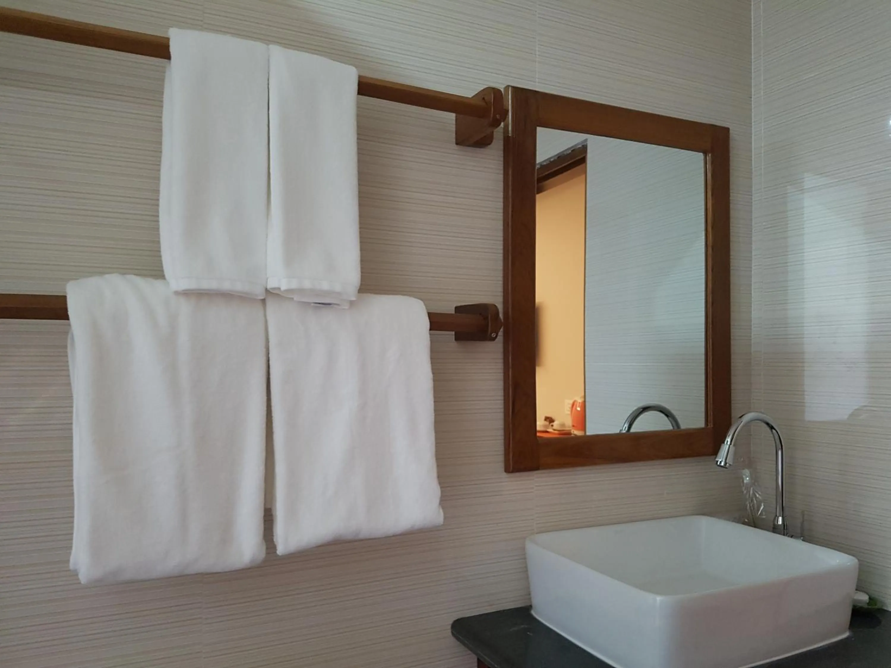 Northern Breeze Hotel