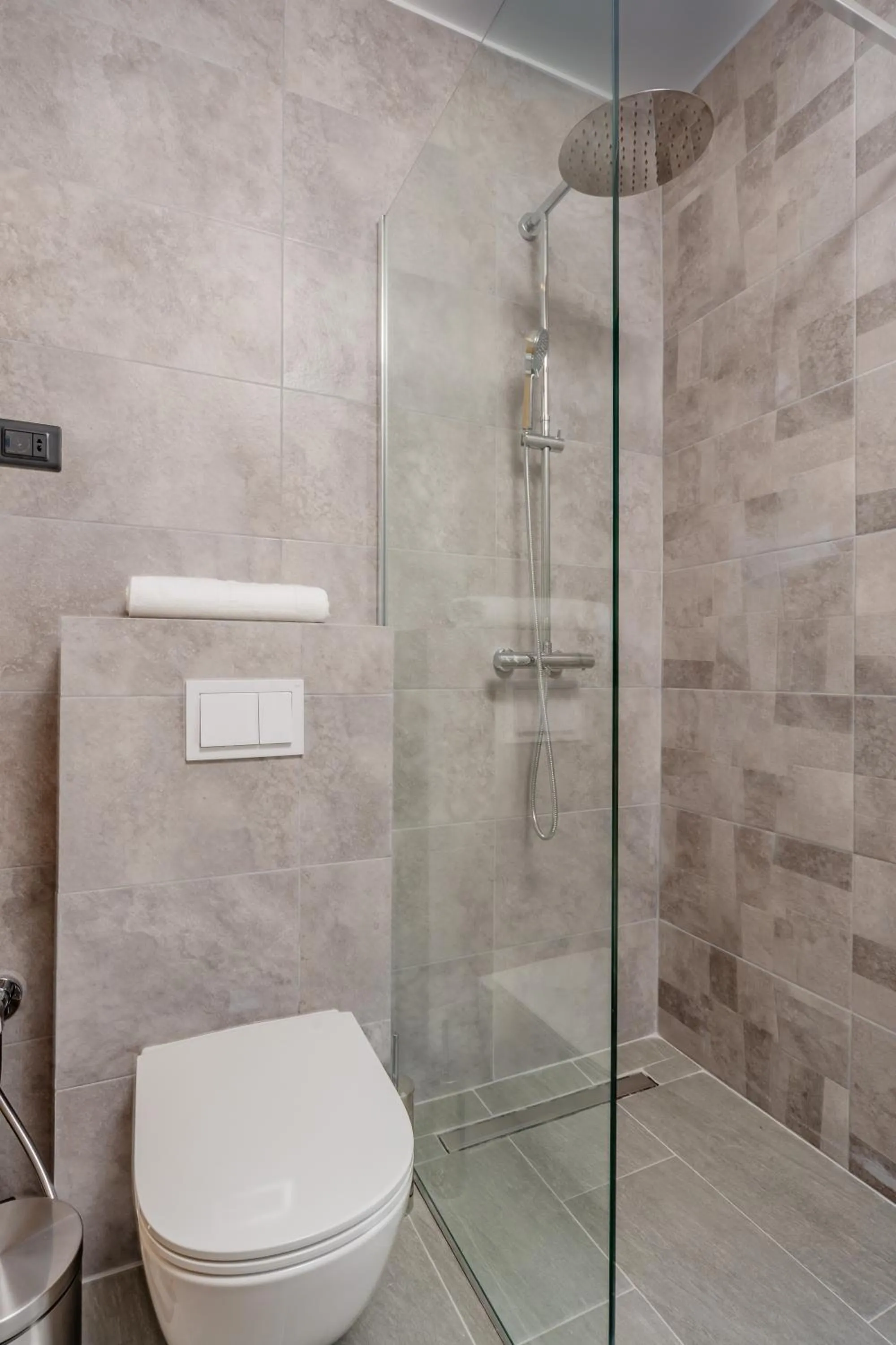 Toilet in Hotel AQUILO