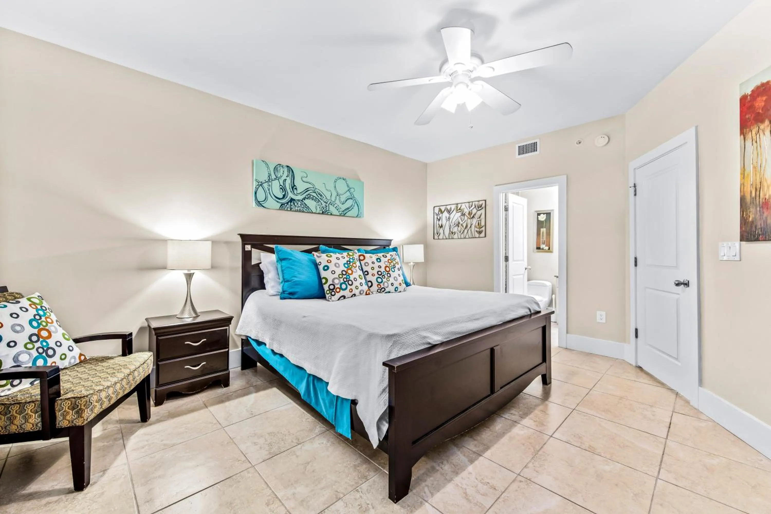 Bedroom, Bed in Caribe Resort by Hosteeva