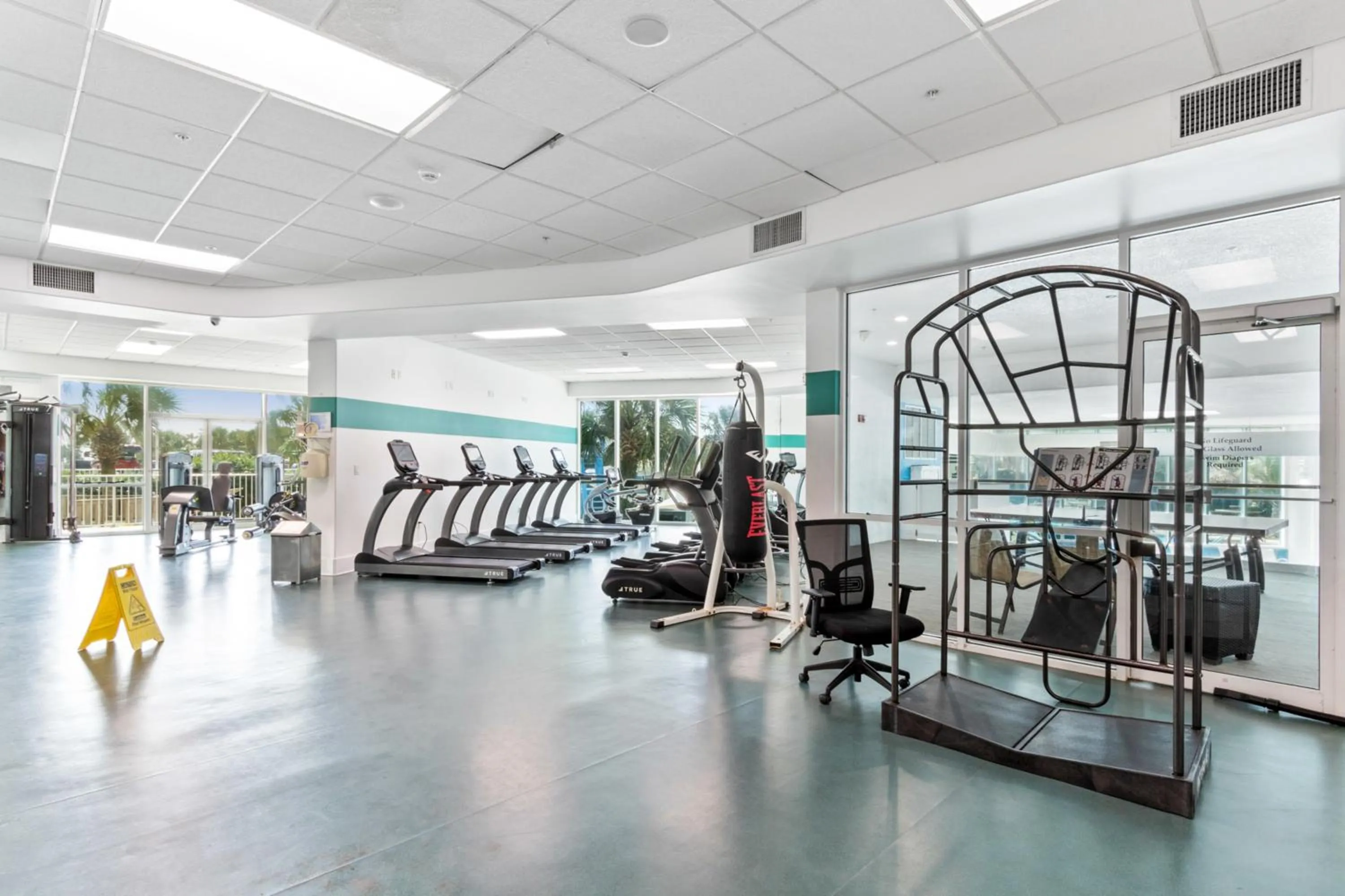 Fitness centre/facilities in Caribe Resort by Hosteeva