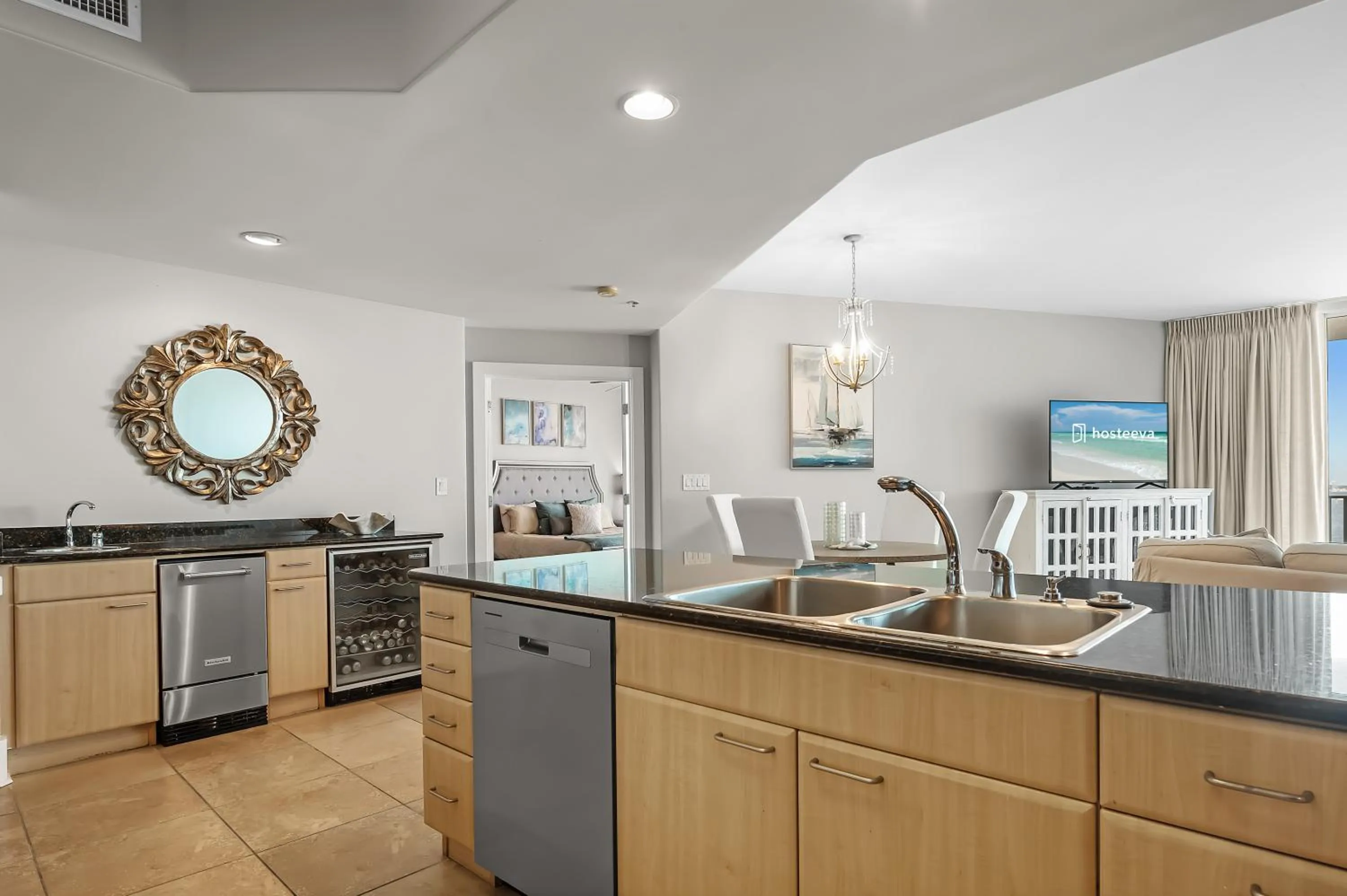 Kitchen or kitchenette in Caribe Resort by Hosteeva