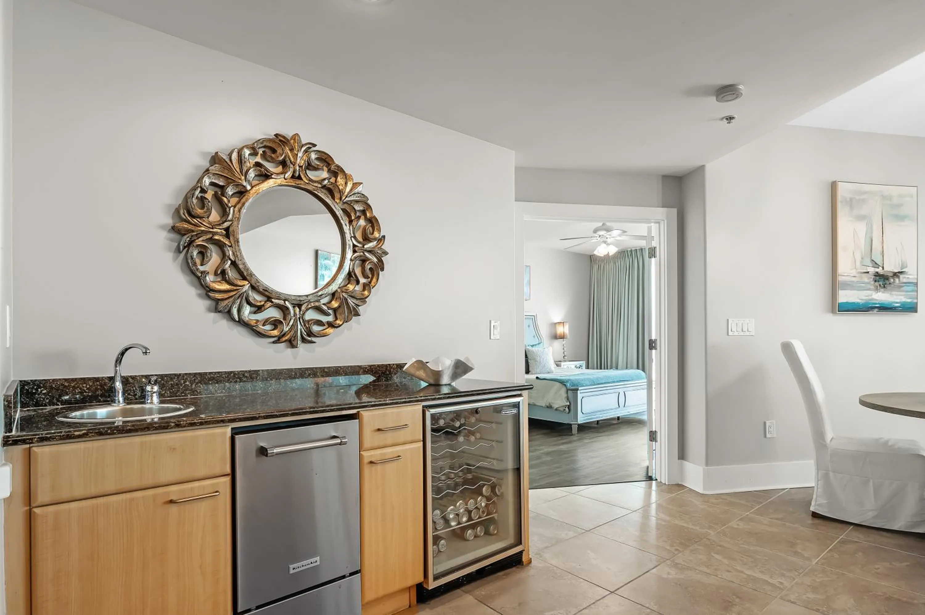 Kitchen or kitchenette in Caribe Resort by Hosteeva